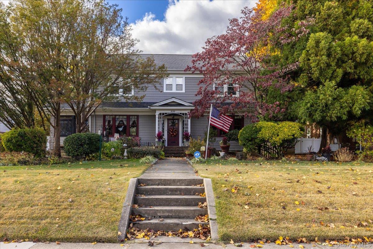 #7 photo, 331 Mineola Boulevard, Mineola , NY 11501