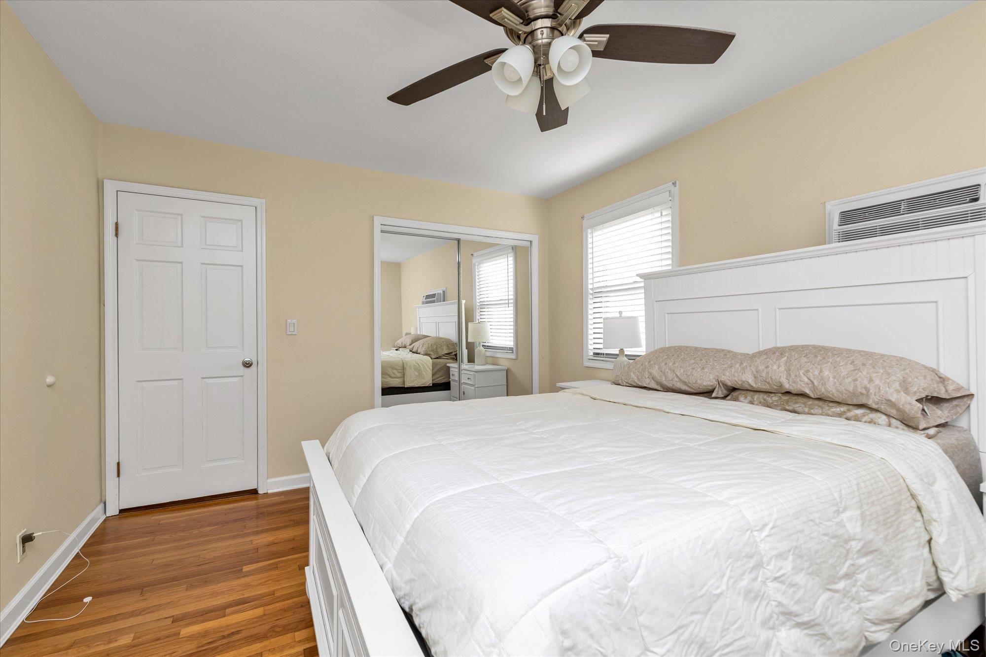 #11 photo, 244-02 57th Drive, Douglaston , NY 11362