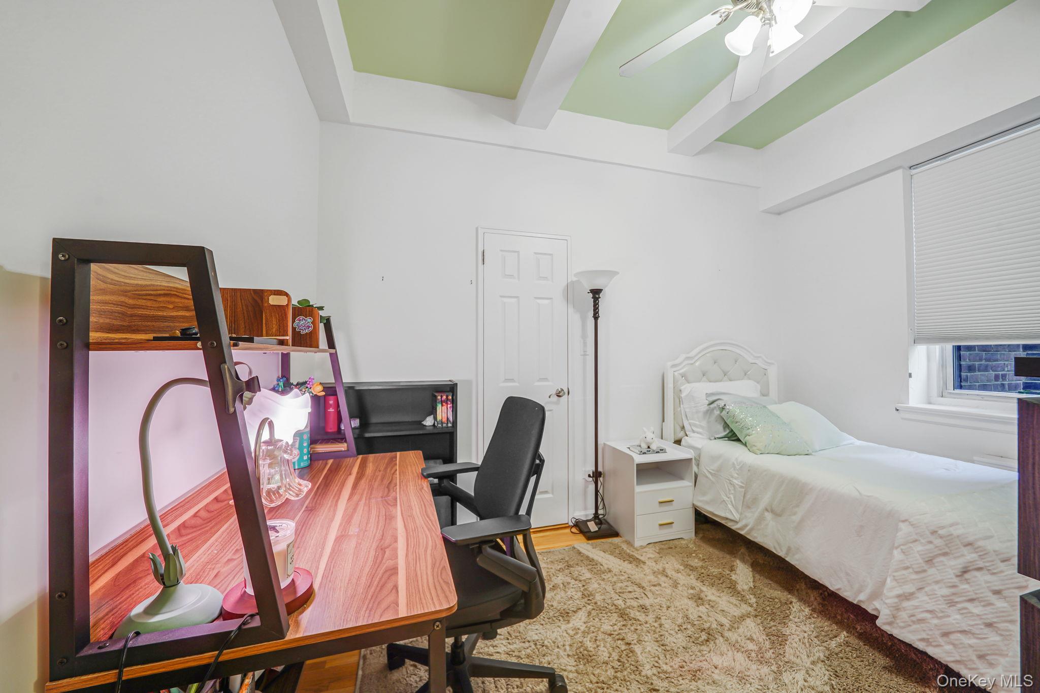 #11 photo, 640 W 231st Street, Bronx , NY 10463