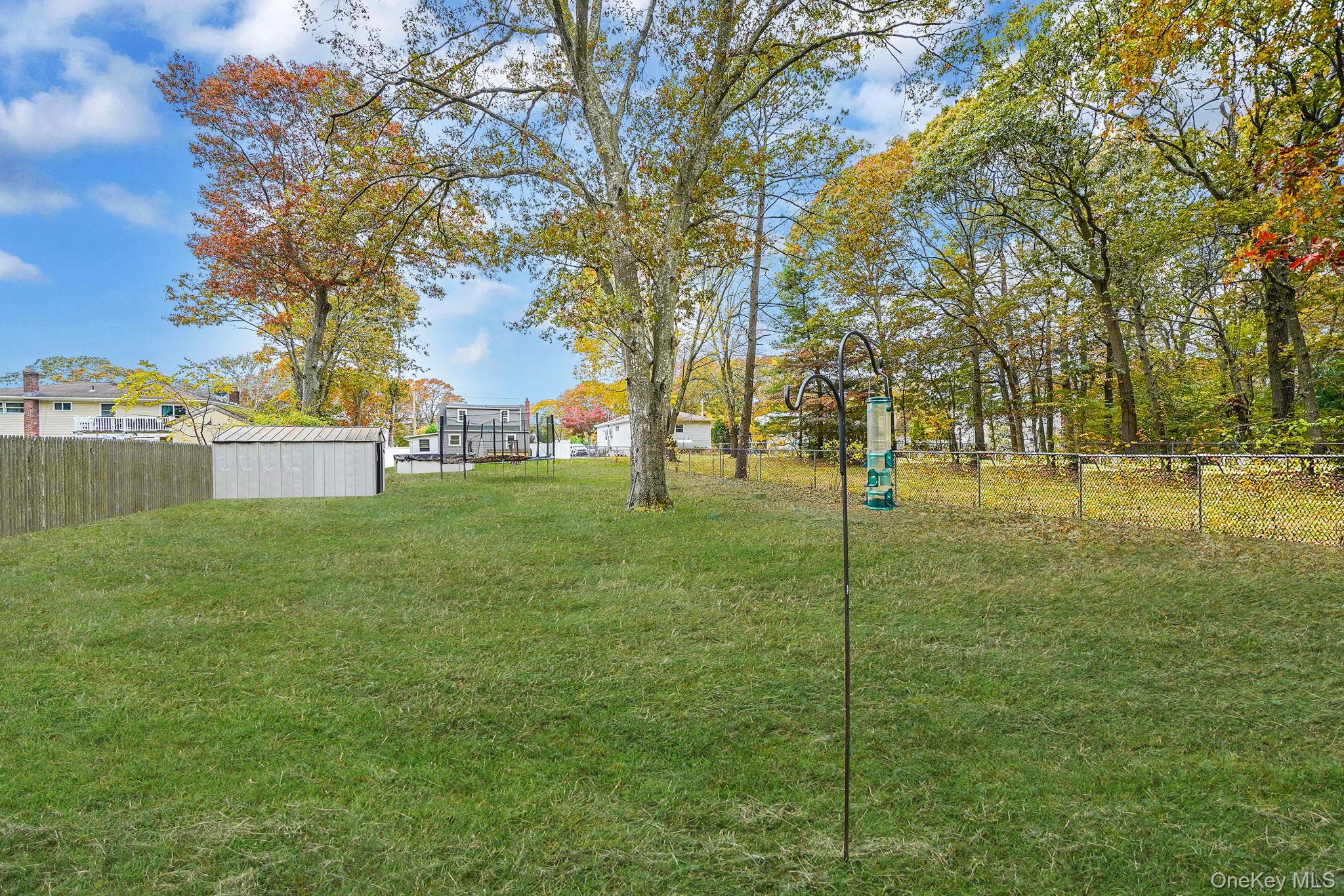 #14 photo, 302 Auborn Avenue, Shirley , NY 11967