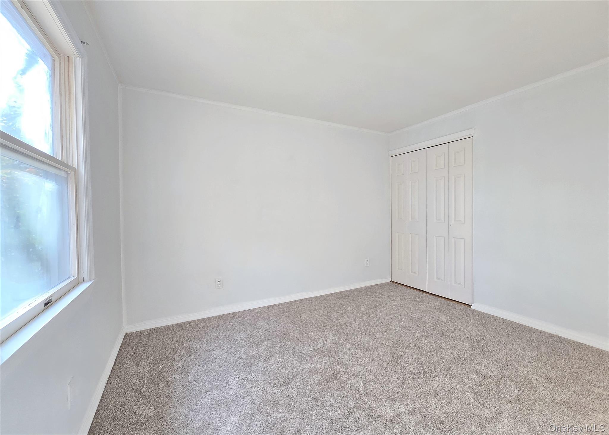 #15 photo, 585 Pulaski Road, Kings Park , NY 11754