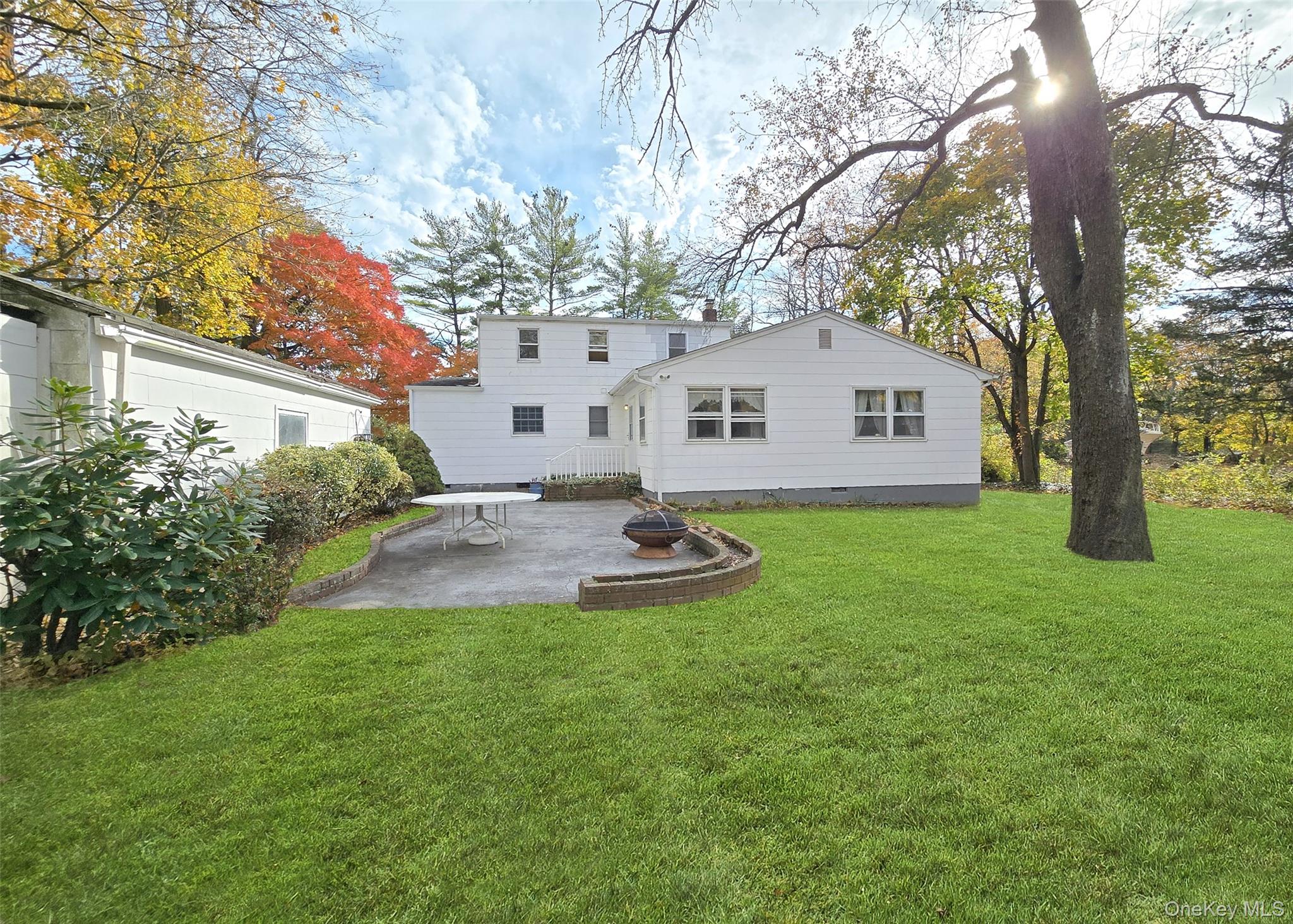 #6 photo, 585 Pulaski Road, Kings Park , NY 11754