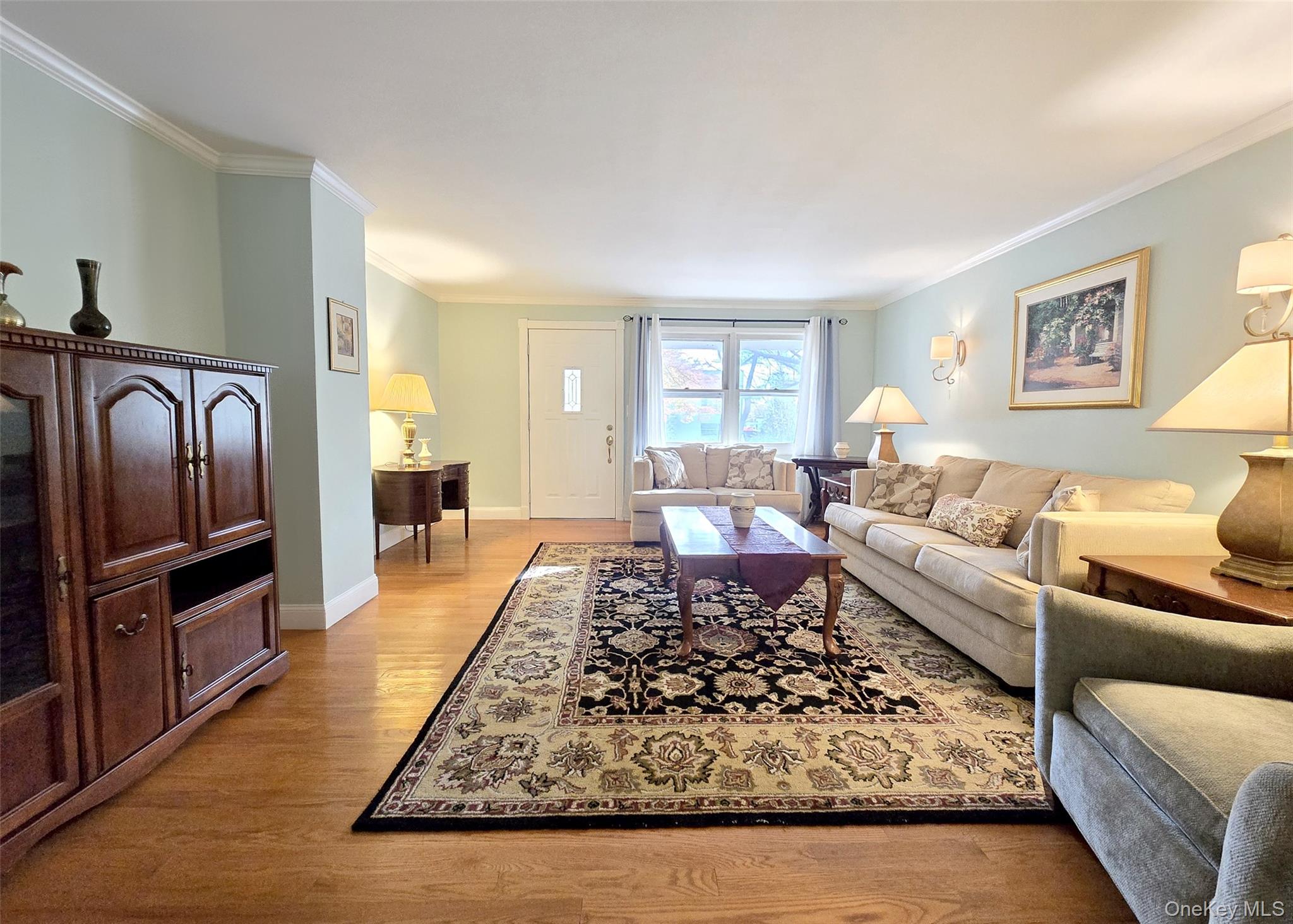 #7 photo, 585 Pulaski Road, Kings Park , NY 11754