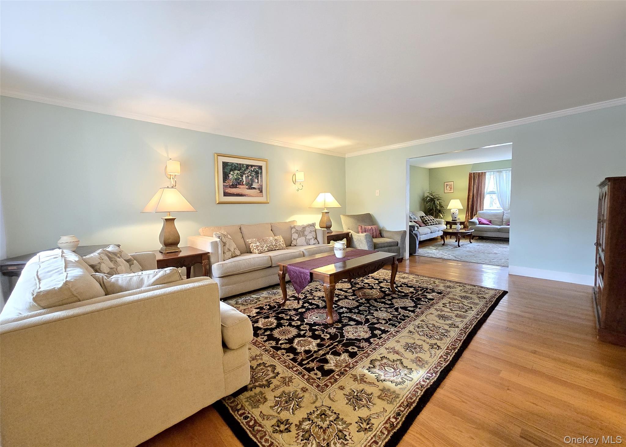 #8 photo, 585 Pulaski Road, Kings Park , NY 11754