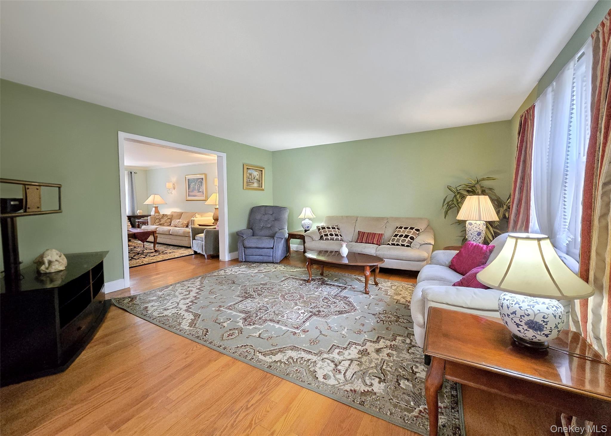 #9 photo, 585 Pulaski Road, Kings Park , NY 11754