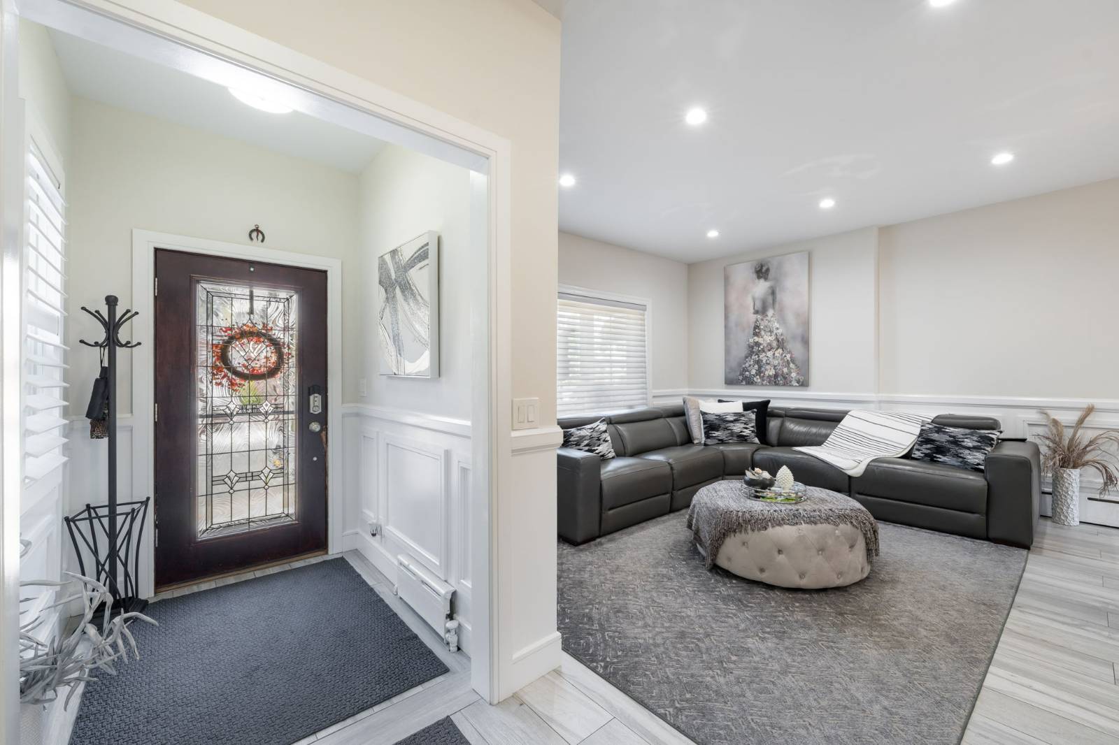 #7 photo, 58-33 71 St, Mespeth , NY 11378