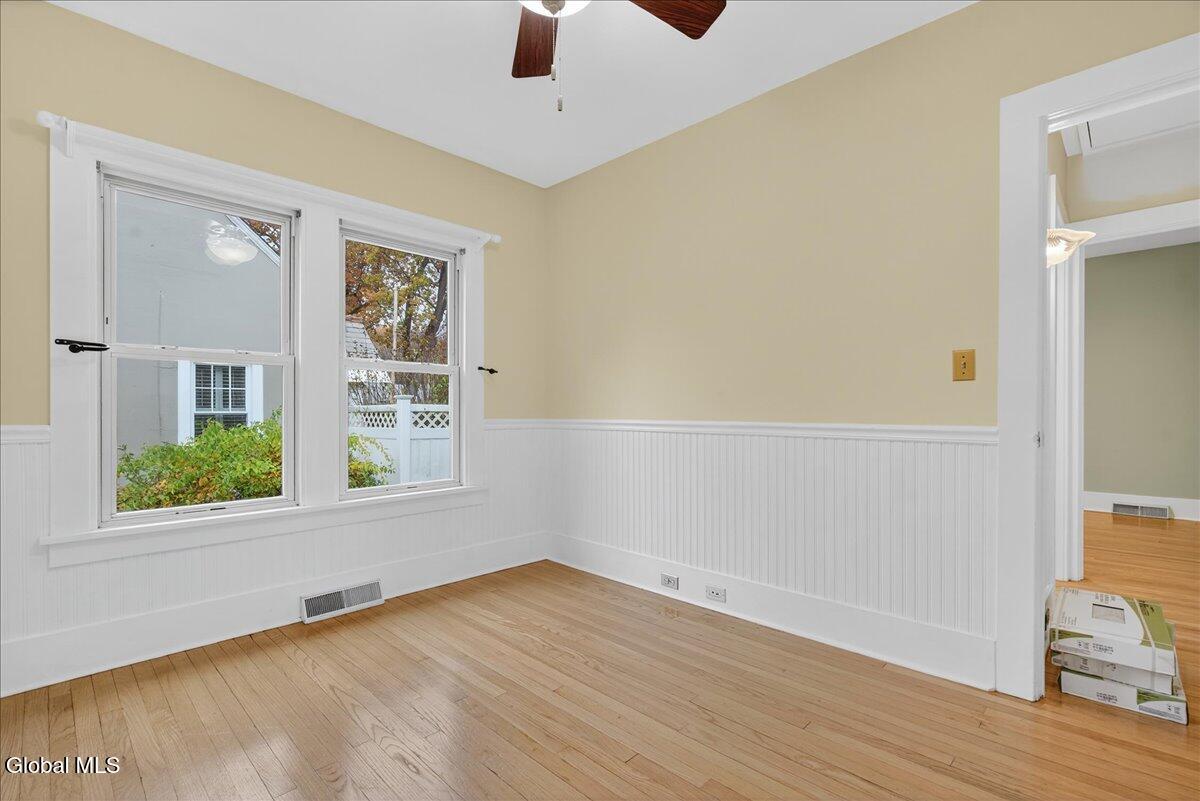 #20 photo, 136 East Avenue, Saratoga Springs, Inside , NY 12866