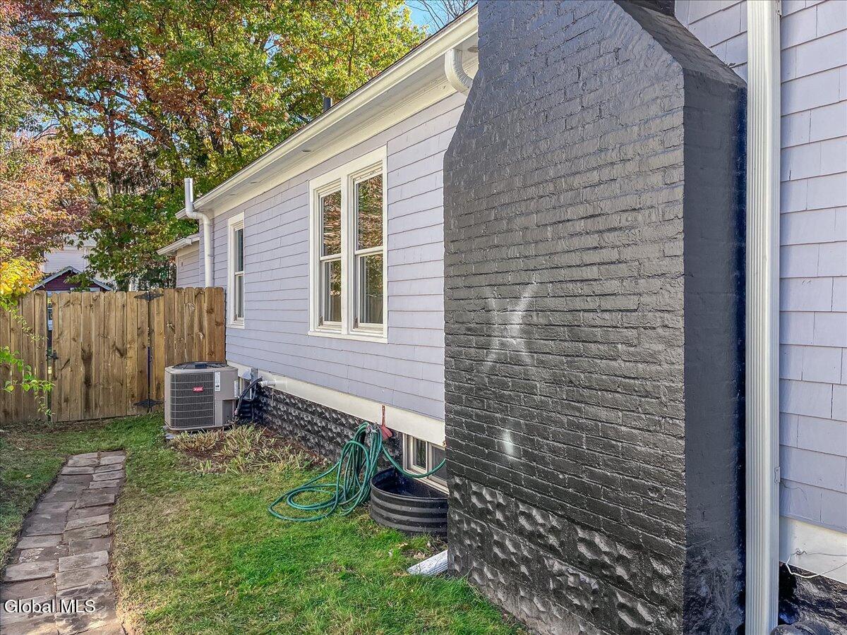 #30 photo, 136 East Avenue, Saratoga Springs, Inside , NY 12866