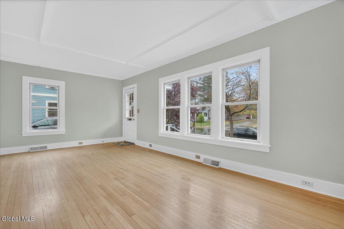 #6 photo, 136 East Avenue, Saratoga Springs, Inside , NY 12866