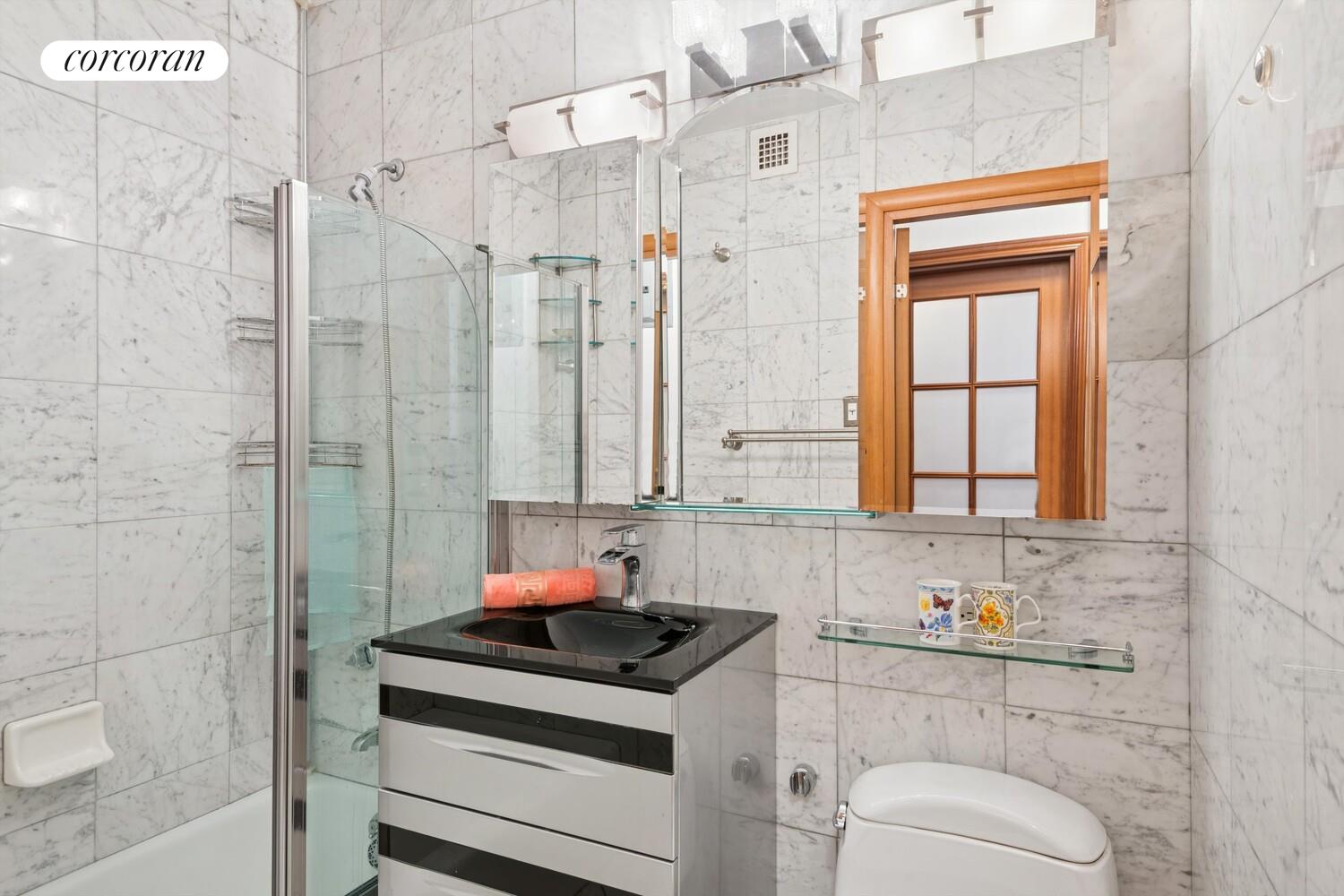 #6 photo, 400 E 54TH Street, Sutton Place , NY 10022