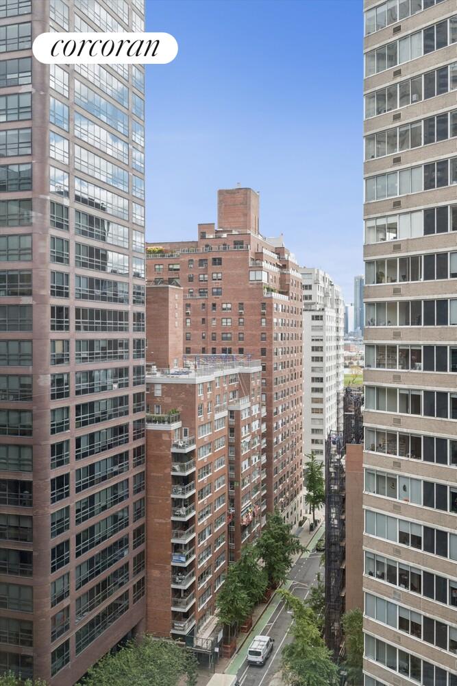 #8 photo, 400 E 54TH Street, Sutton Place , NY 10022