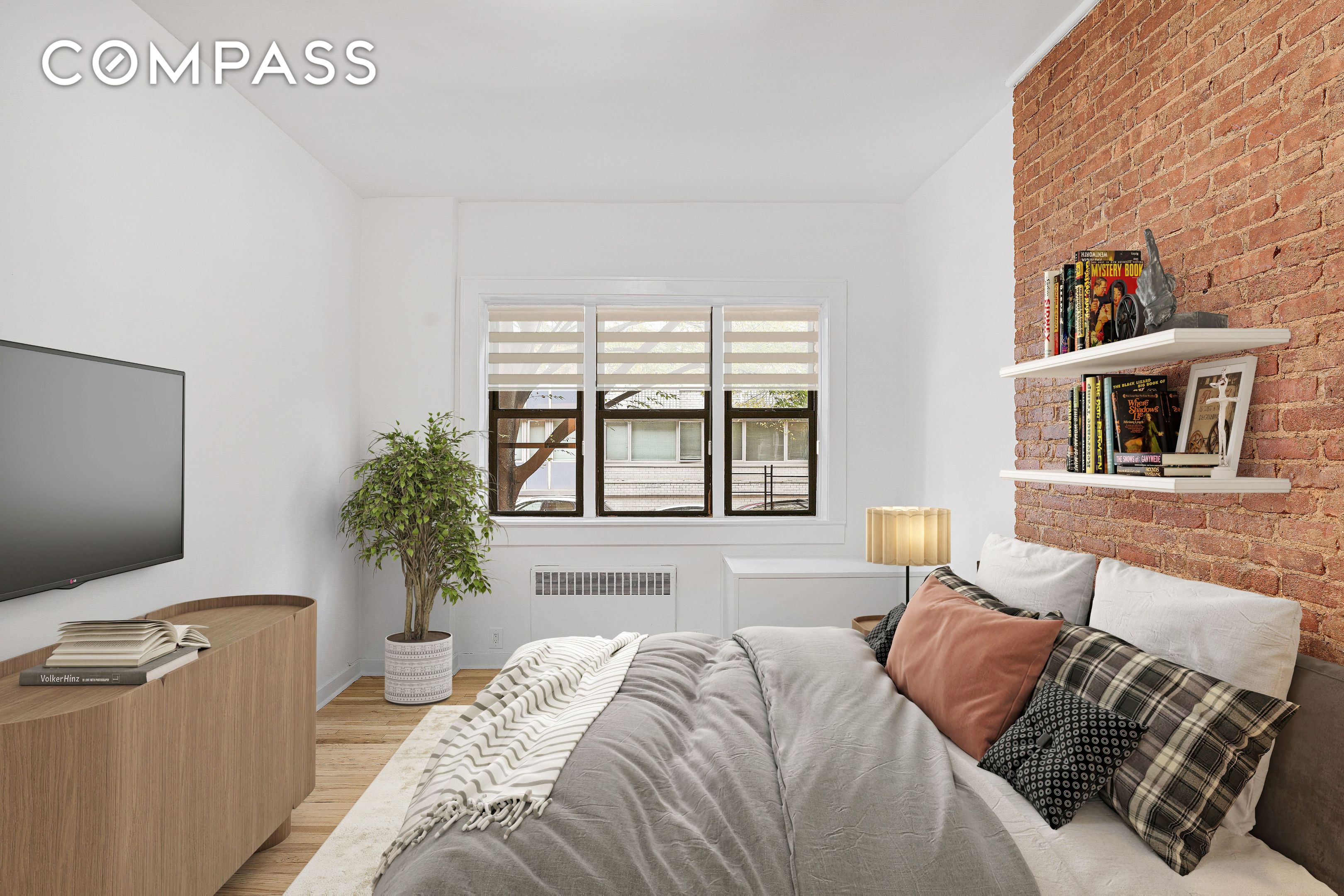 #3 photo, 433 E 82nd Street, Upper East Side , NY 10028