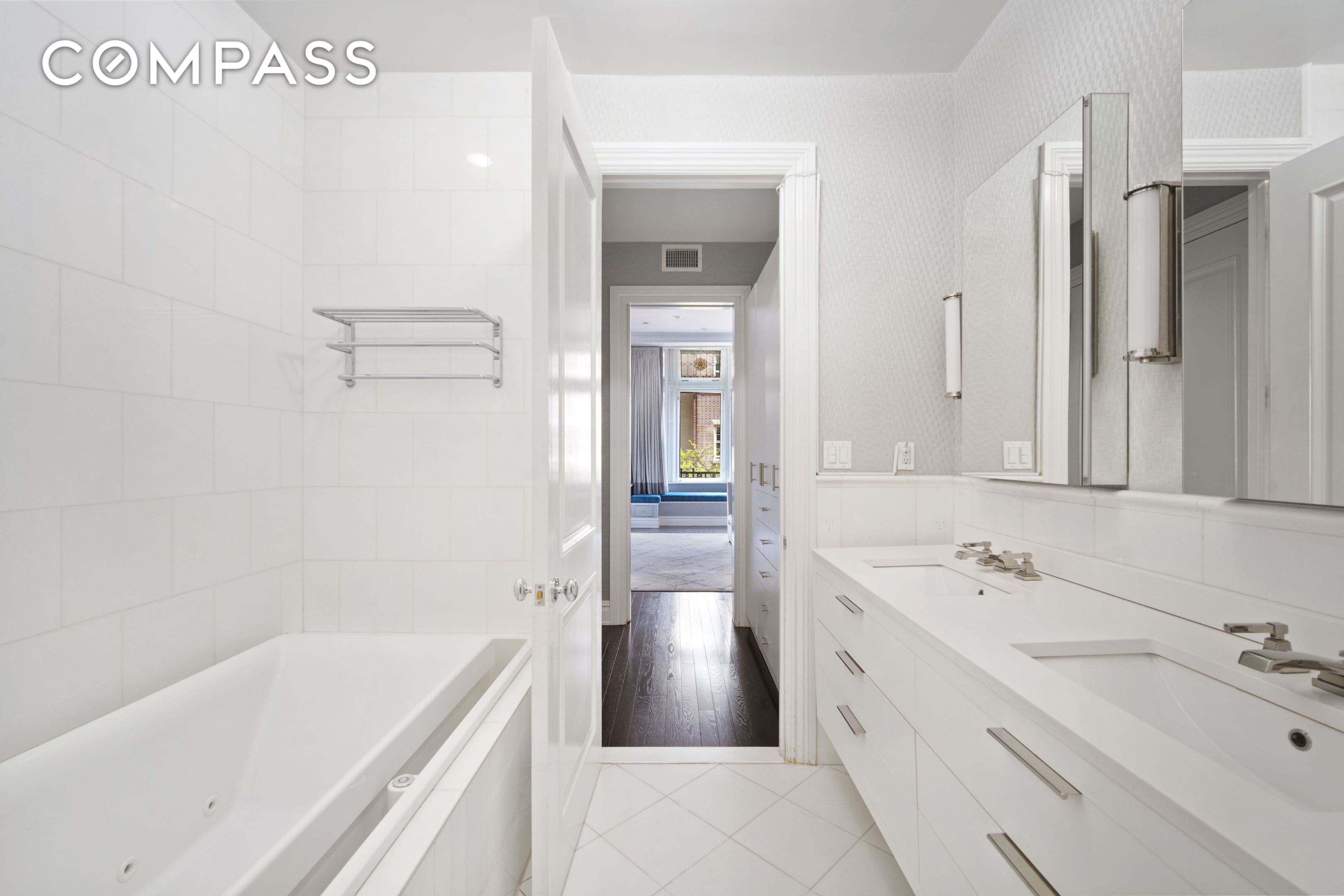 #17 photo, New York City, Lenox Hill , NY 10065