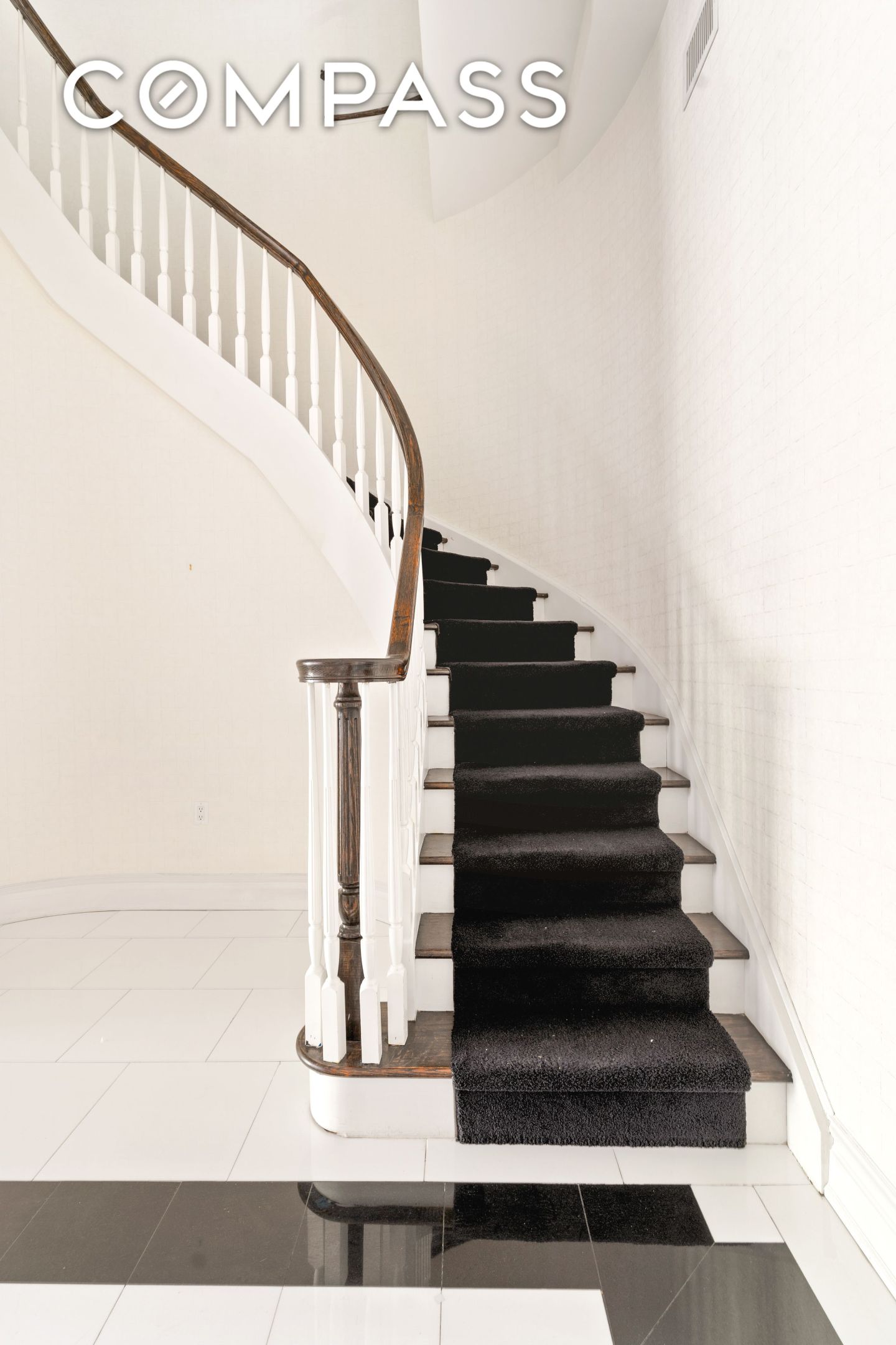 #8 photo, New York City, Lenox Hill , NY 10065