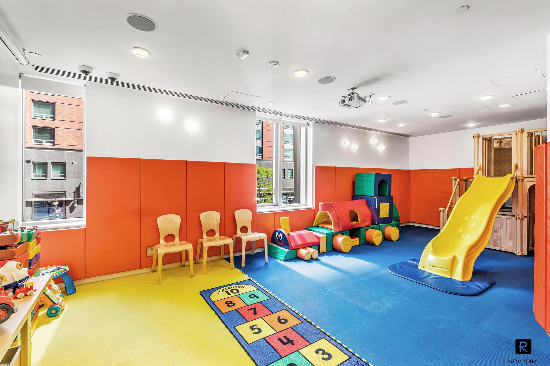 #16 photo, 2 River Terrace, Battery Park City , NY 10282