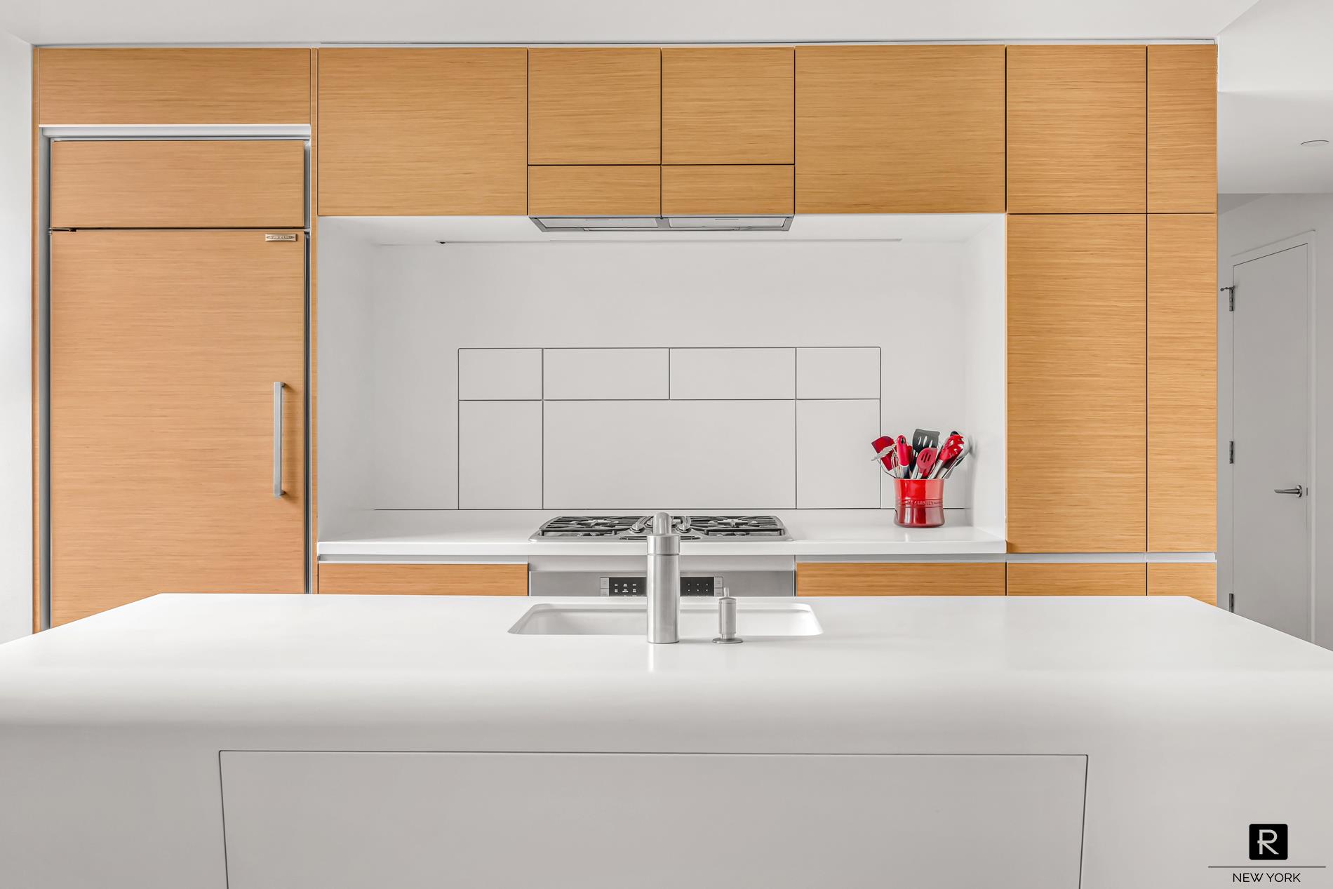 #4 photo, 2 River Terrace, Battery Park City , NY 10282