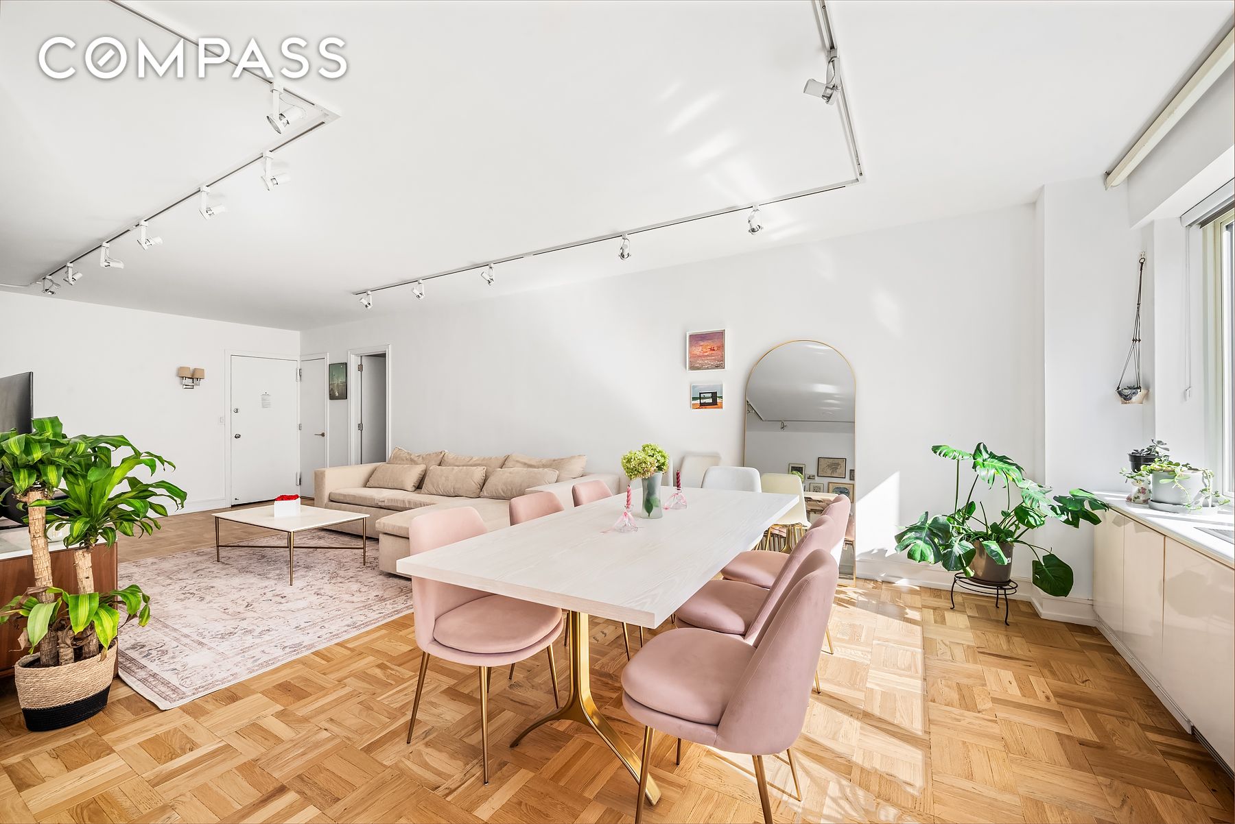 #4 photo, 166 E 63rd Street, Lenox Hill , NY 10065