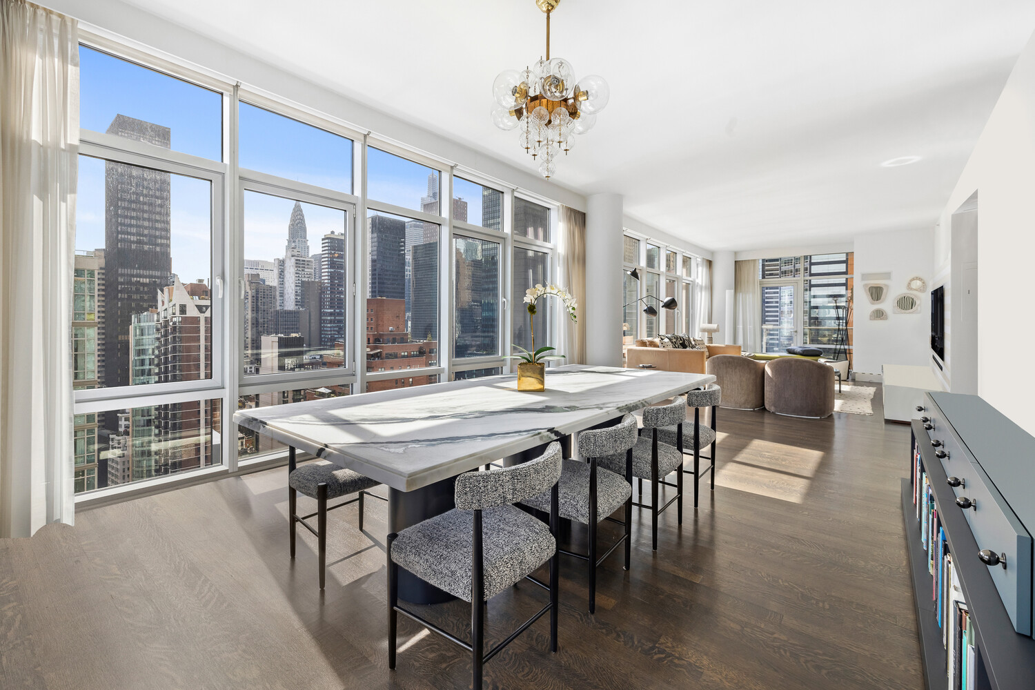 #1 photo, 310 E 53RD Street, Turtle Bay , NY 10022