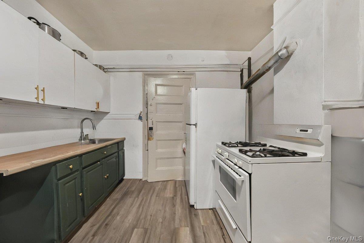 #11 photo, 12 Mulberry Street, Yonkers , NY 10701