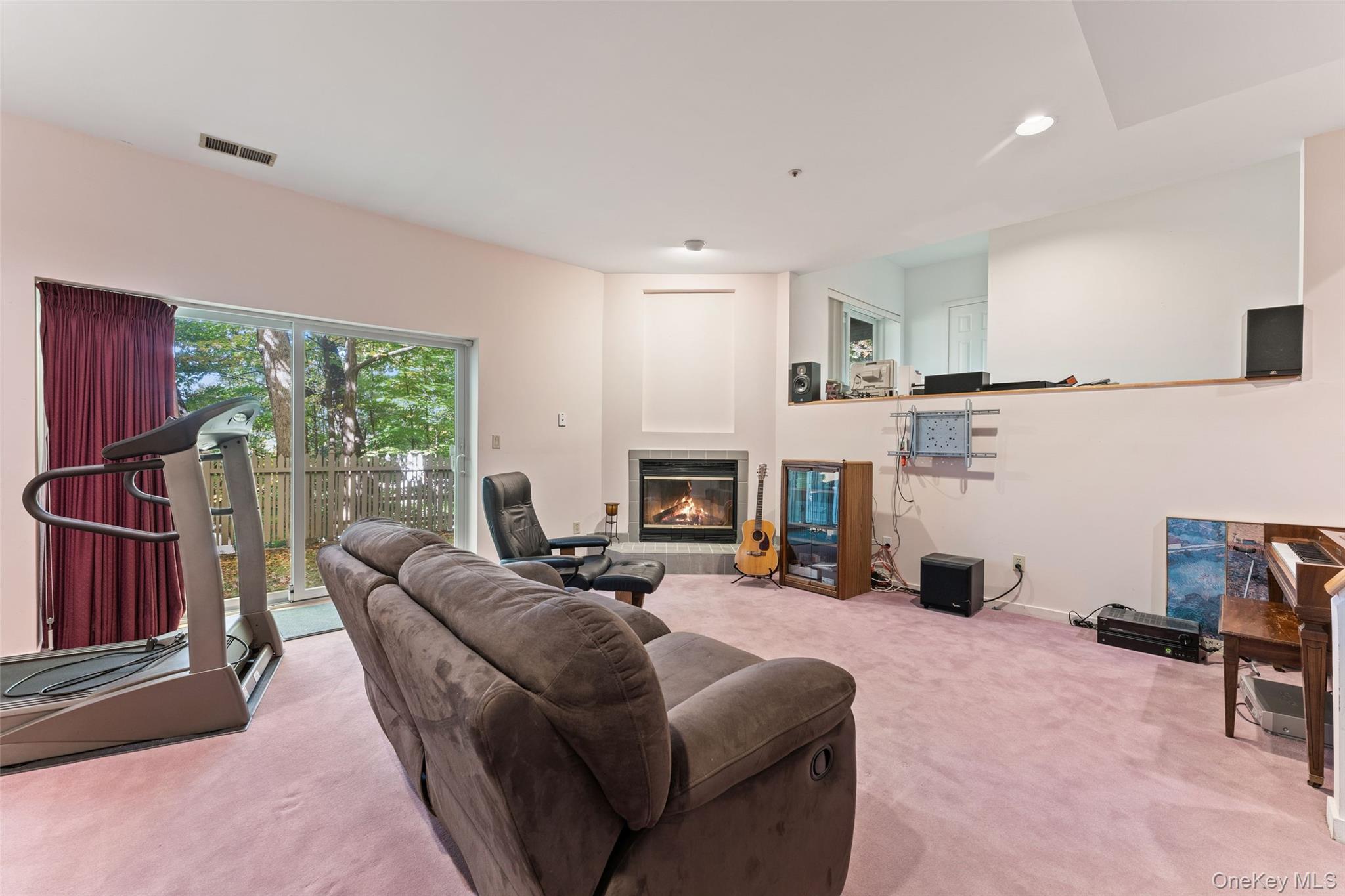 #18 photo, 208 Boulder Ridge Road, Scarsdale , NY 10583