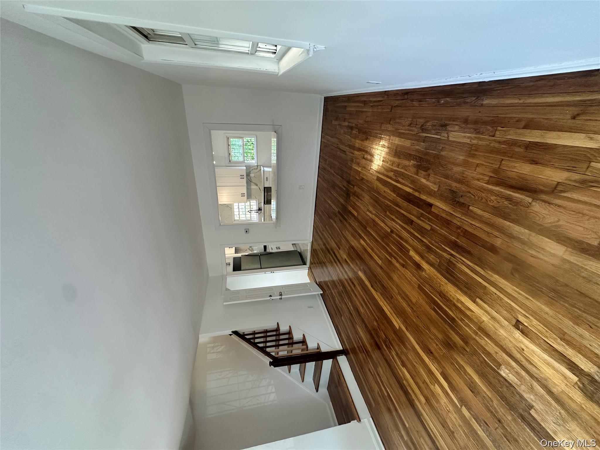 #5 photo, 1045 E 228th Street, Bronx , NY 10466