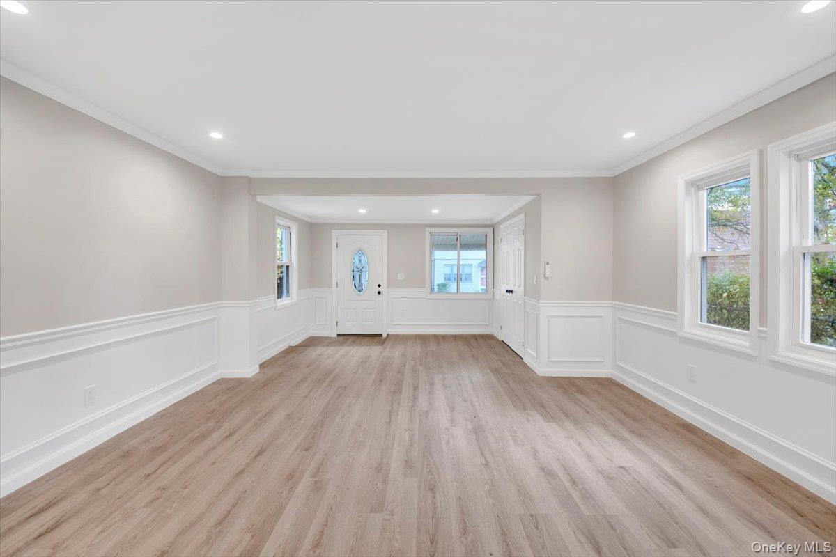 #5 photo, 4411 Edson Avenue, Bronx , NY 10466