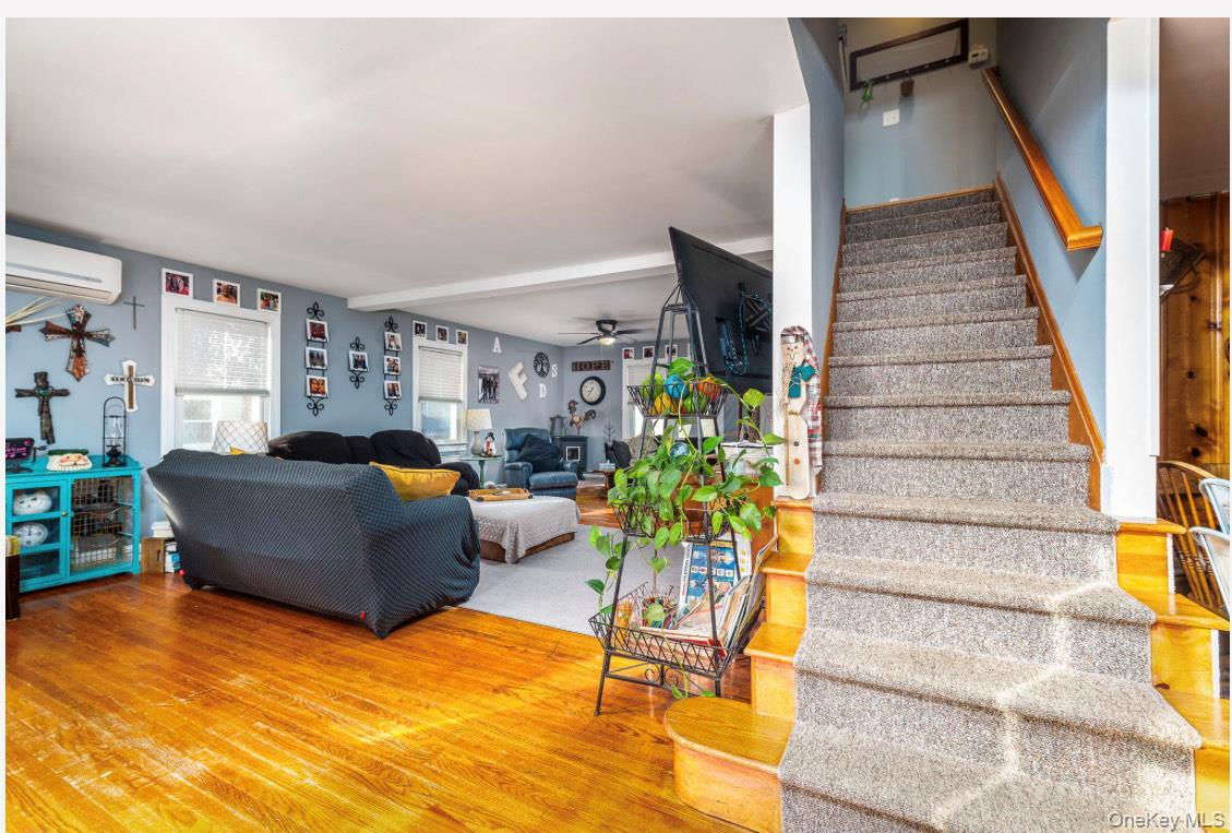 #2 photo, 94 Mearns Avenue, Highland Falls , NY 10928