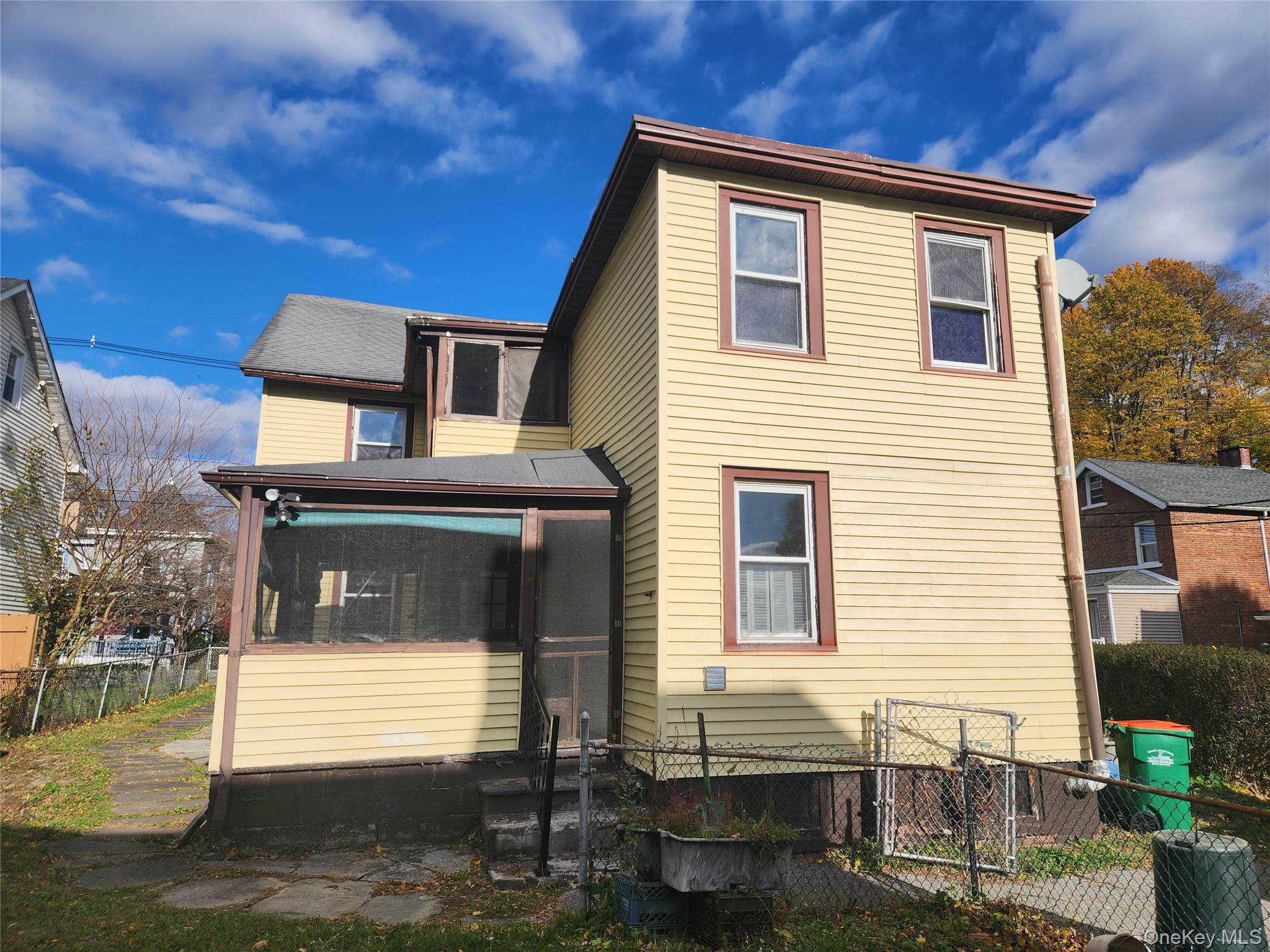 #5 photo, 19 Grove Street, Beacon , NY 12508