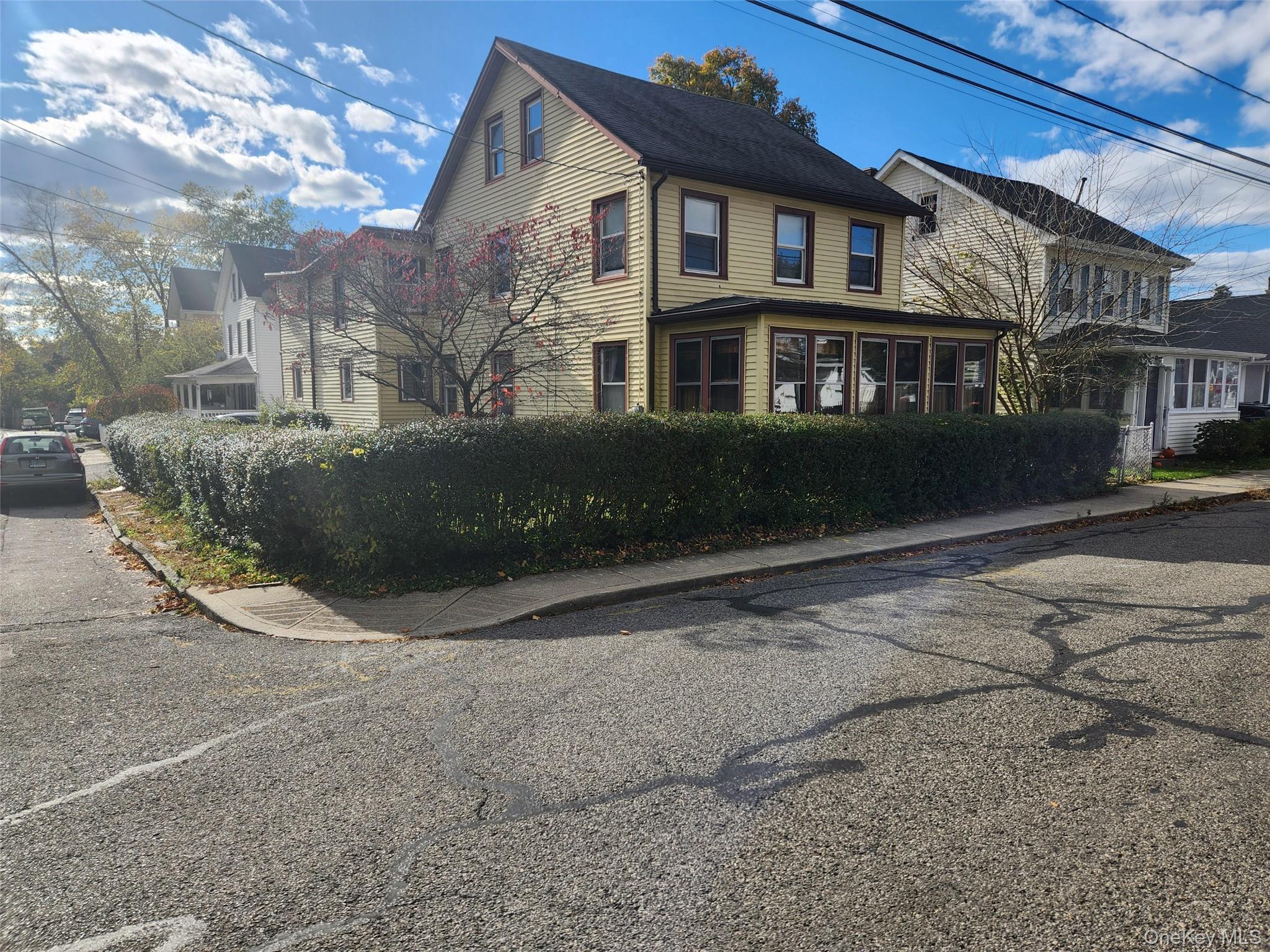 #8 photo, 19 Grove Street, Beacon , NY 12508