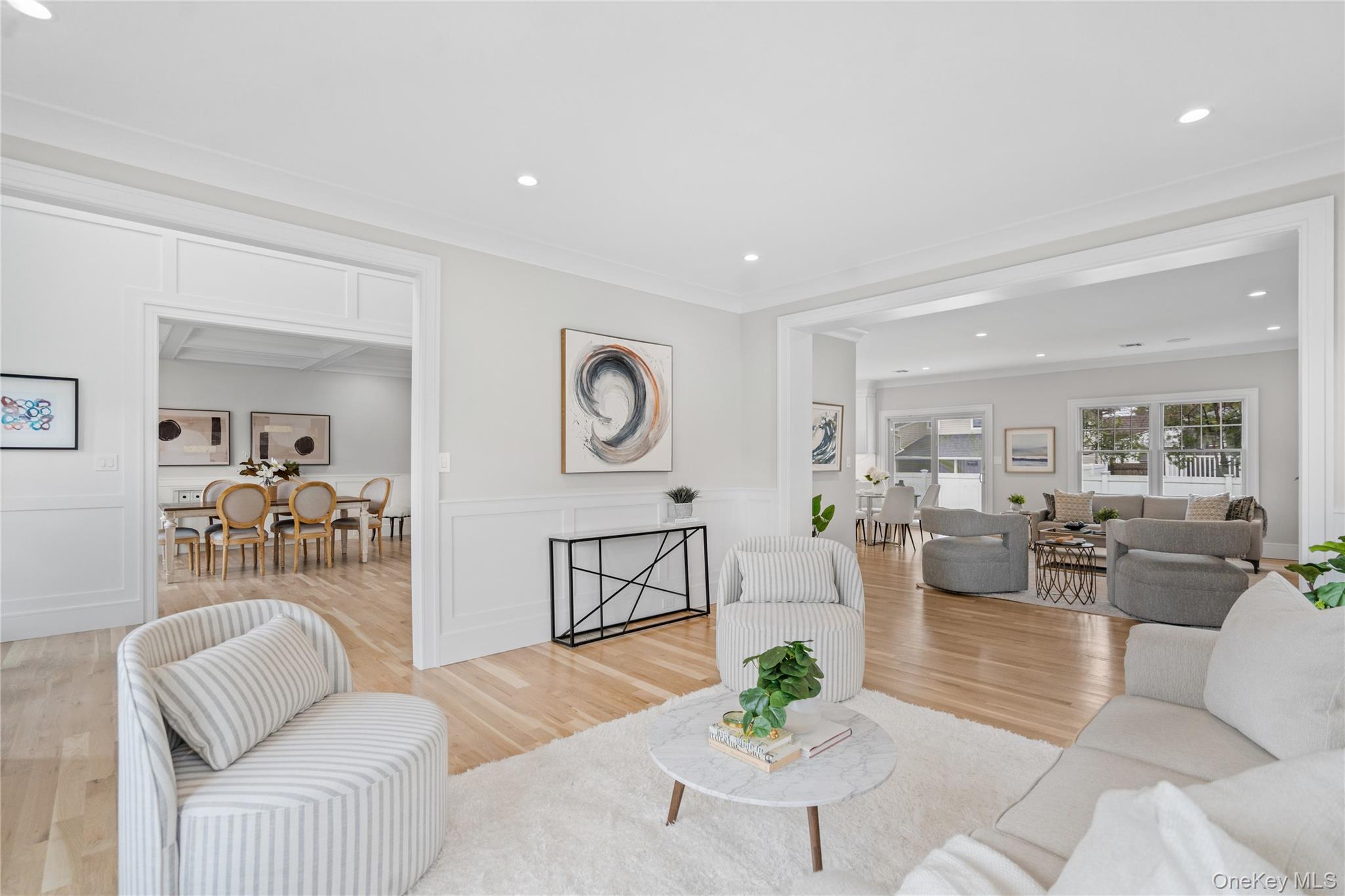 #7 photo, 7 Cedar Avenue, Bethpage , NY 11714