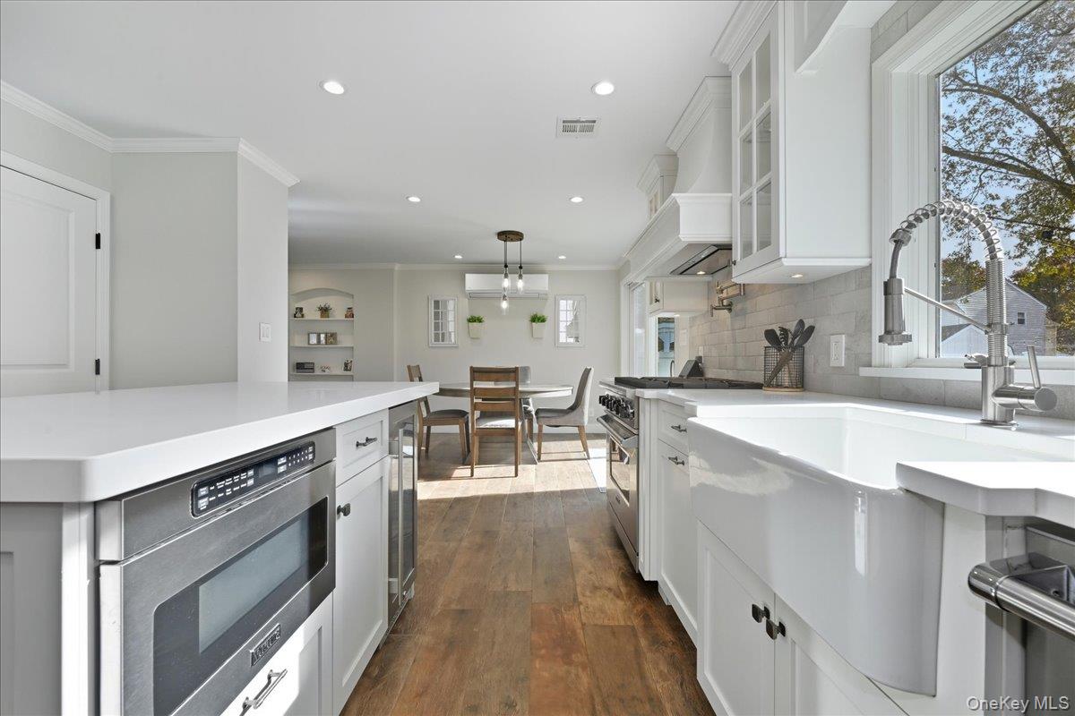 #17 photo, 16 Country Lane Drive, Kings Park , NY 11754