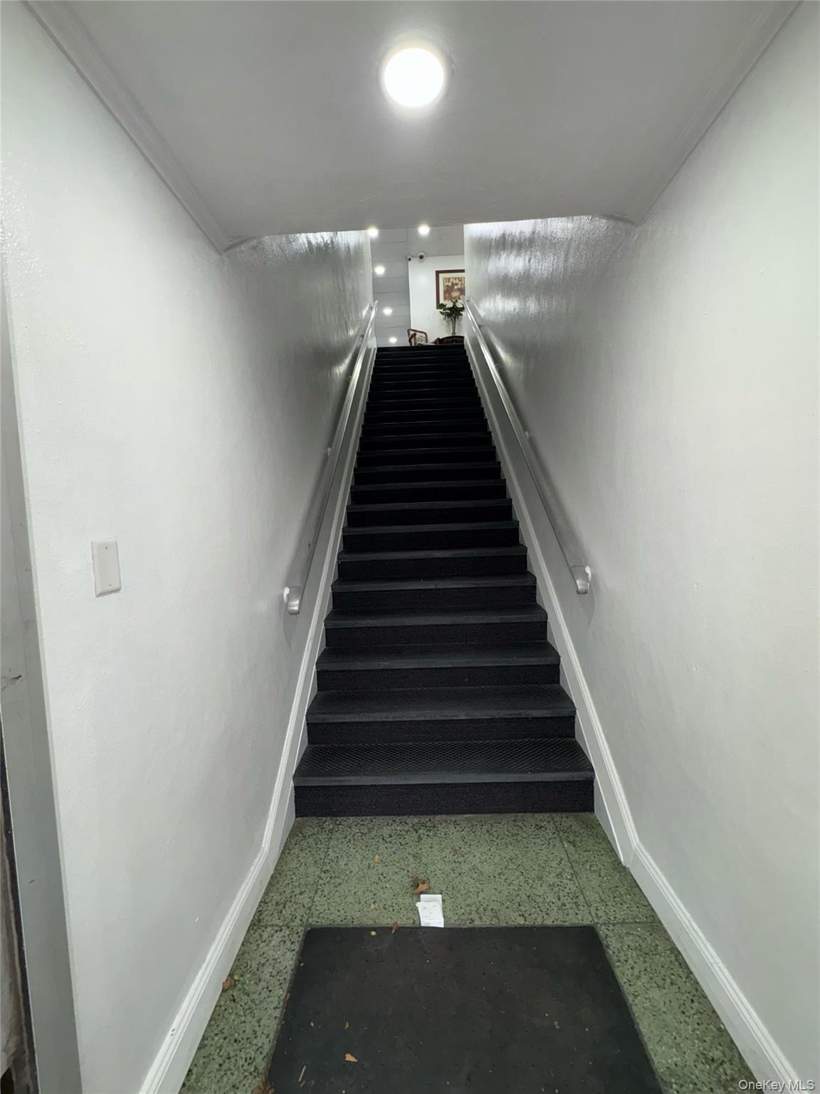 #2 photo, 475 W Merrick Road, Valley Stream , NY 11580