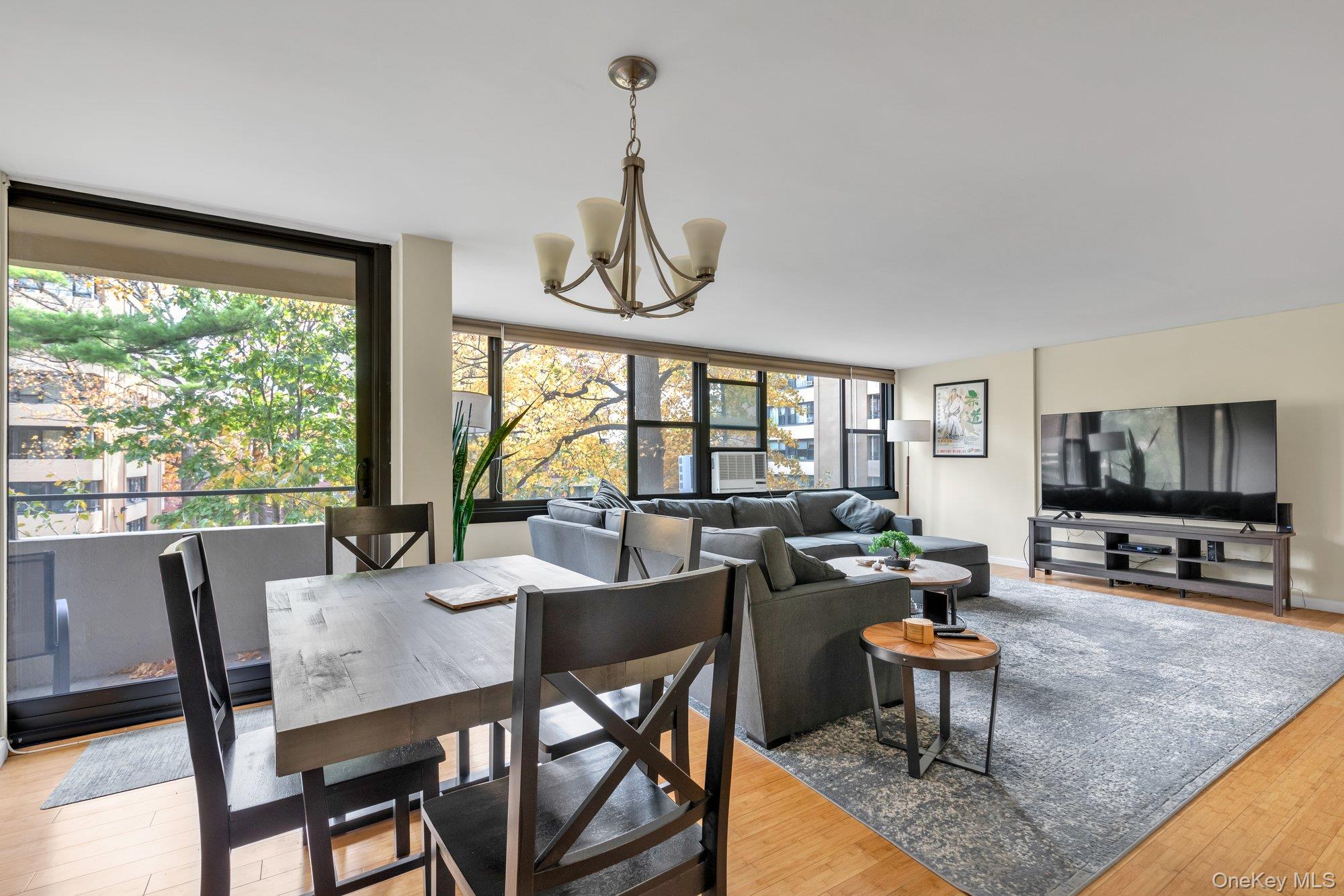 #4 photo, 10-21 162 Street, Beechhurst , NY 11357