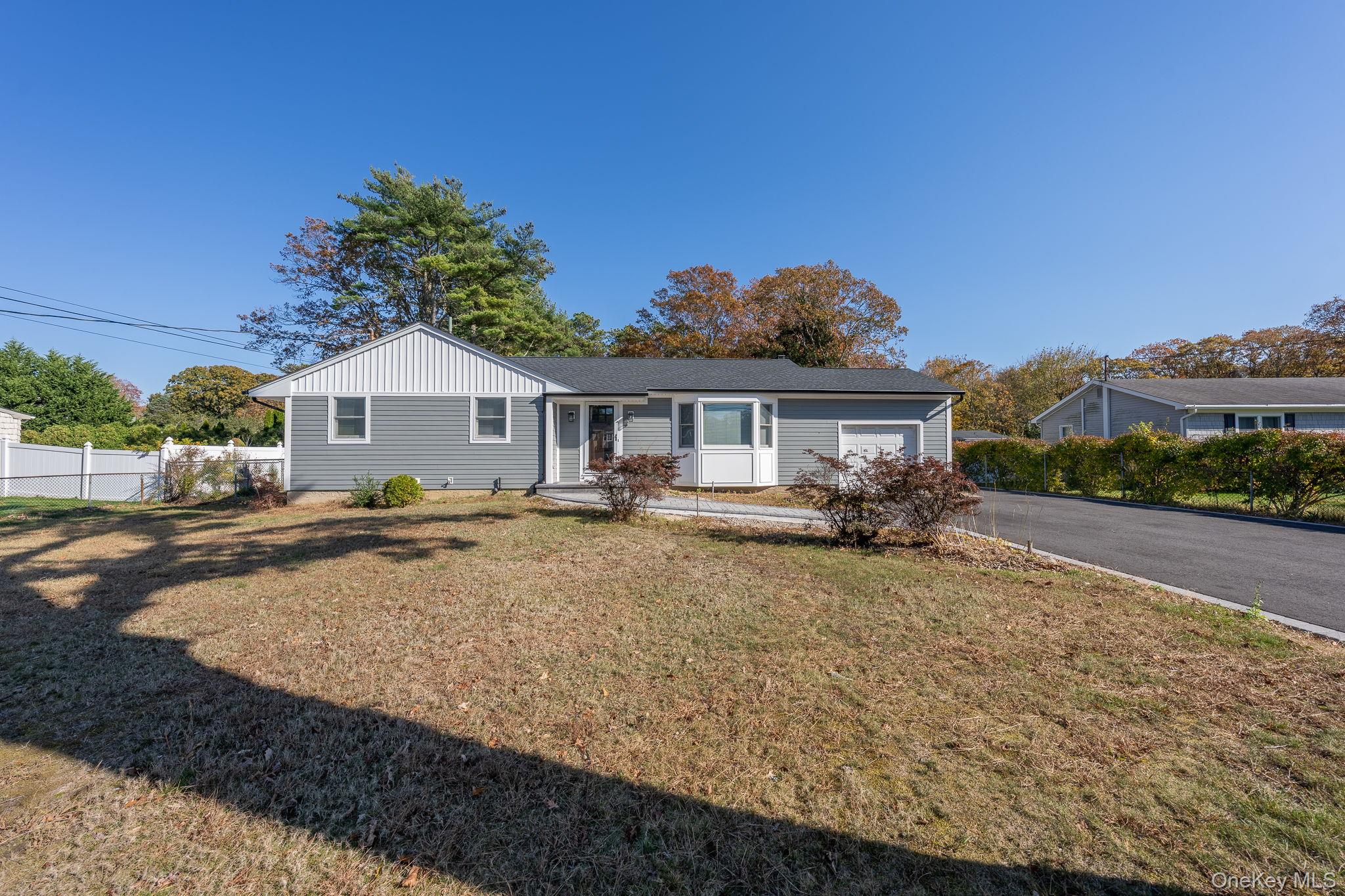 #3 photo, 831 Sycamore Avenue, Bohemia , NY 11716