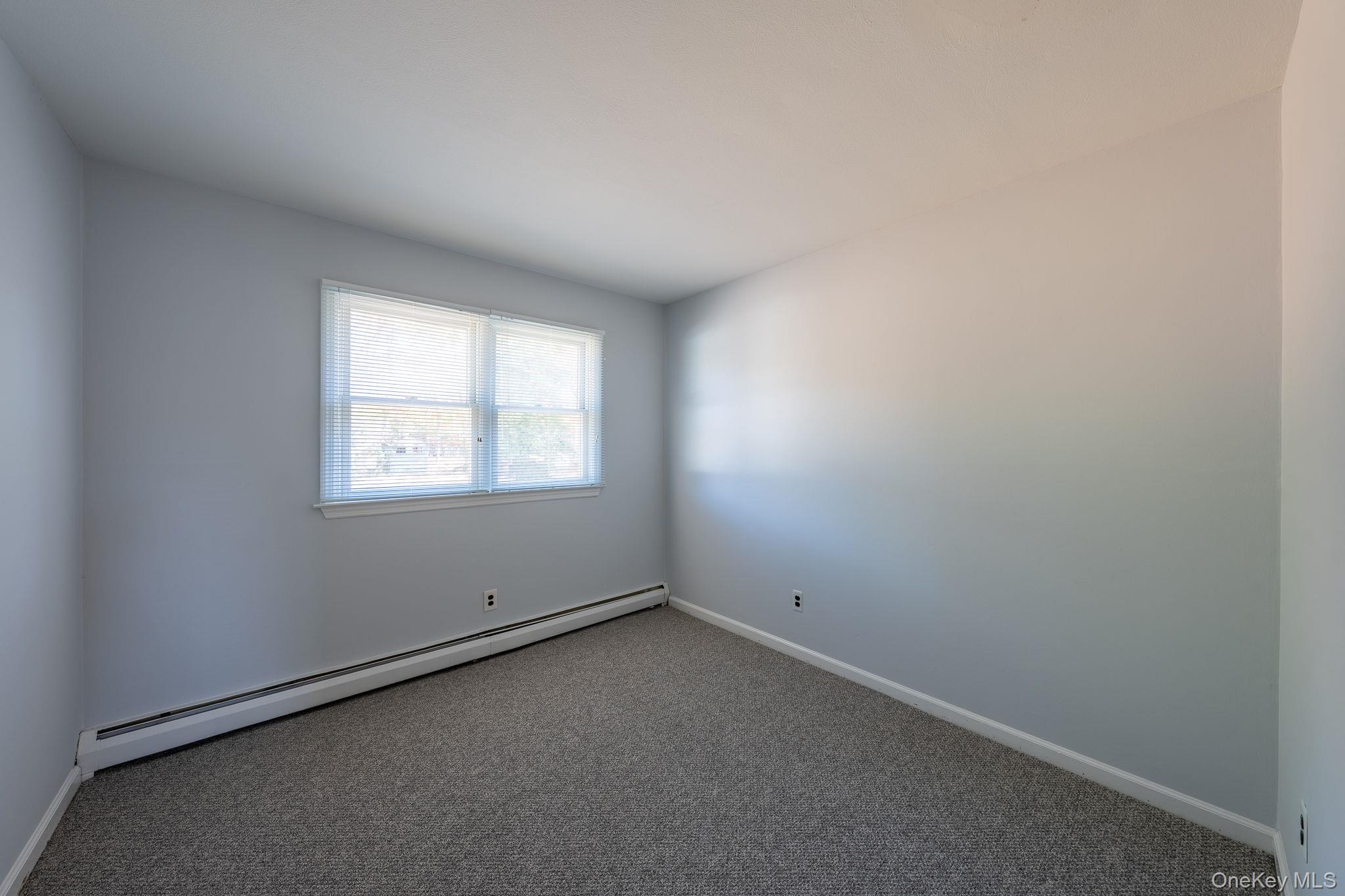 #7 photo, 831 Sycamore Avenue, Bohemia , NY 11716