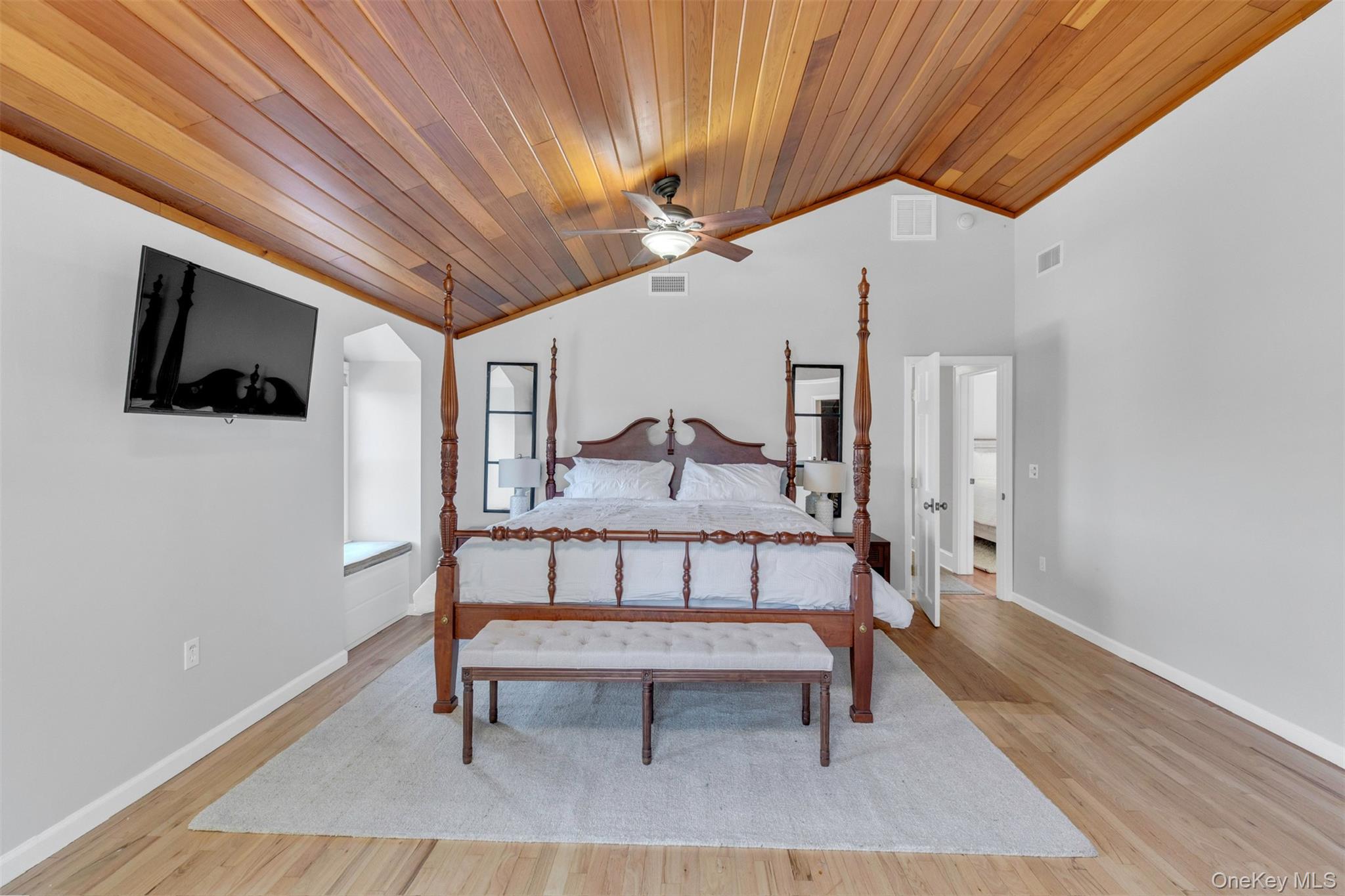 #20 photo, 345 Colonial Road, Southold , NY 11971