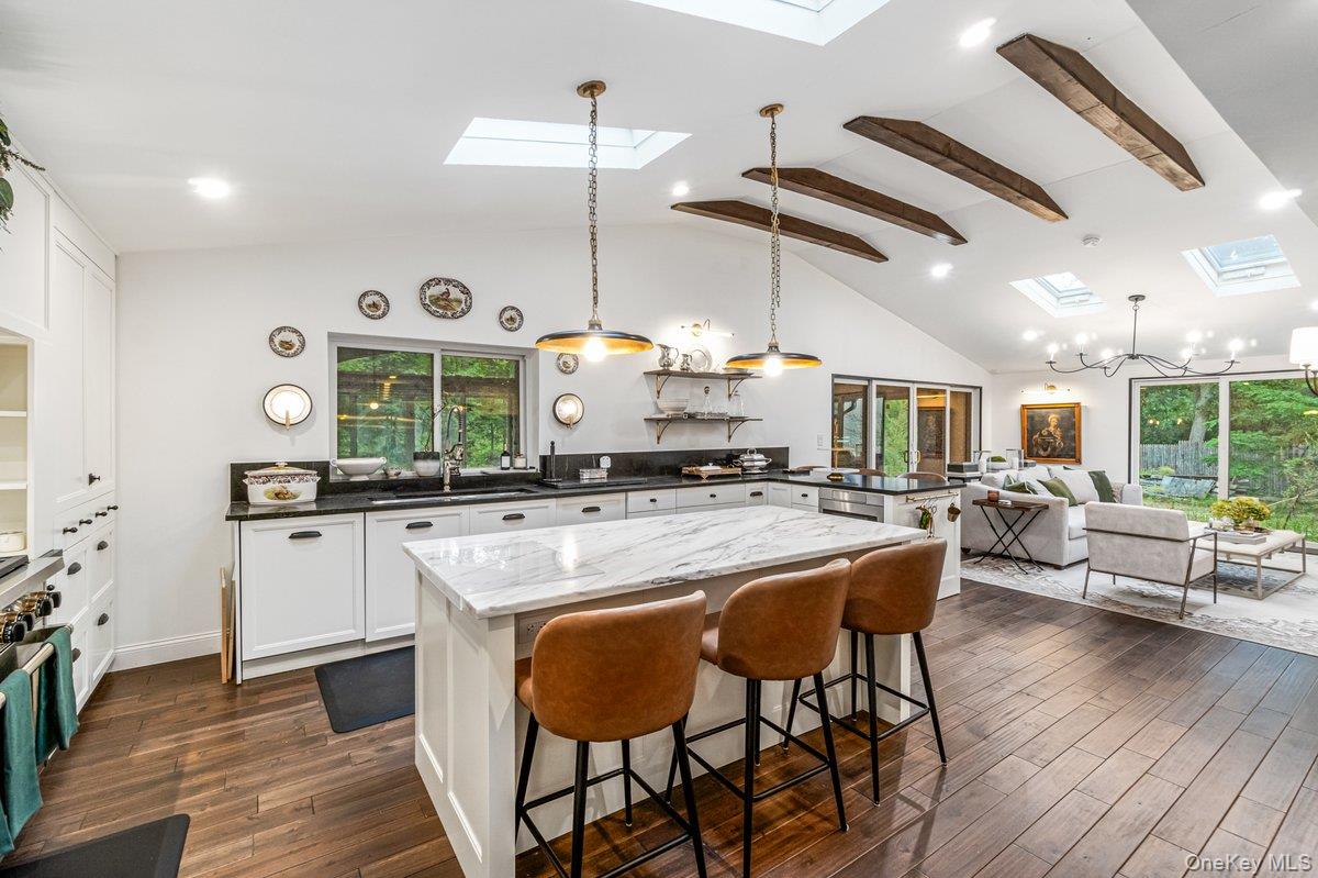 #16 photo, 32 Rustic Gate Lane, Dix Hills , NY 11746