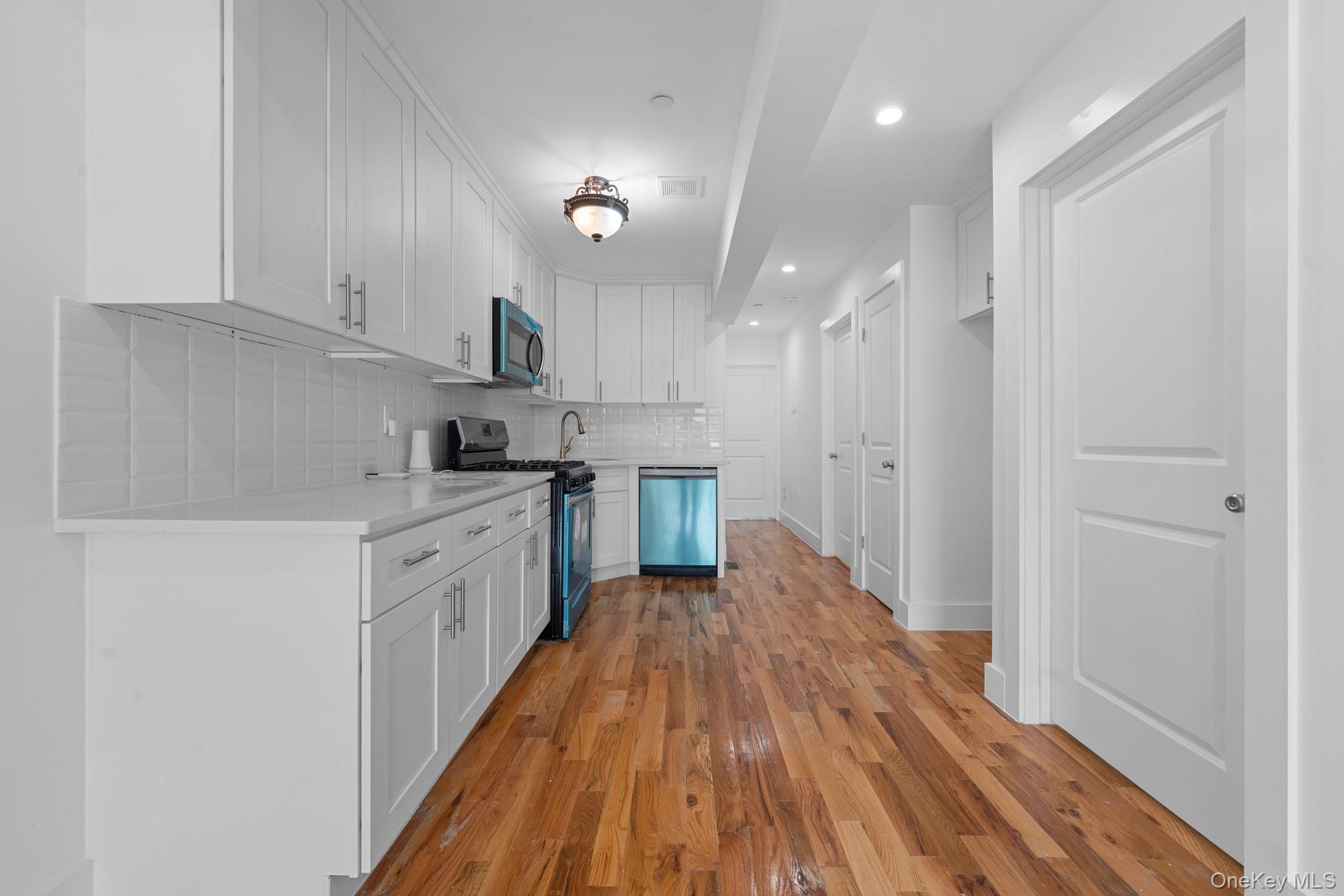 #13 photo, 174-41 125 Avenue, Rochdale , NY 11434