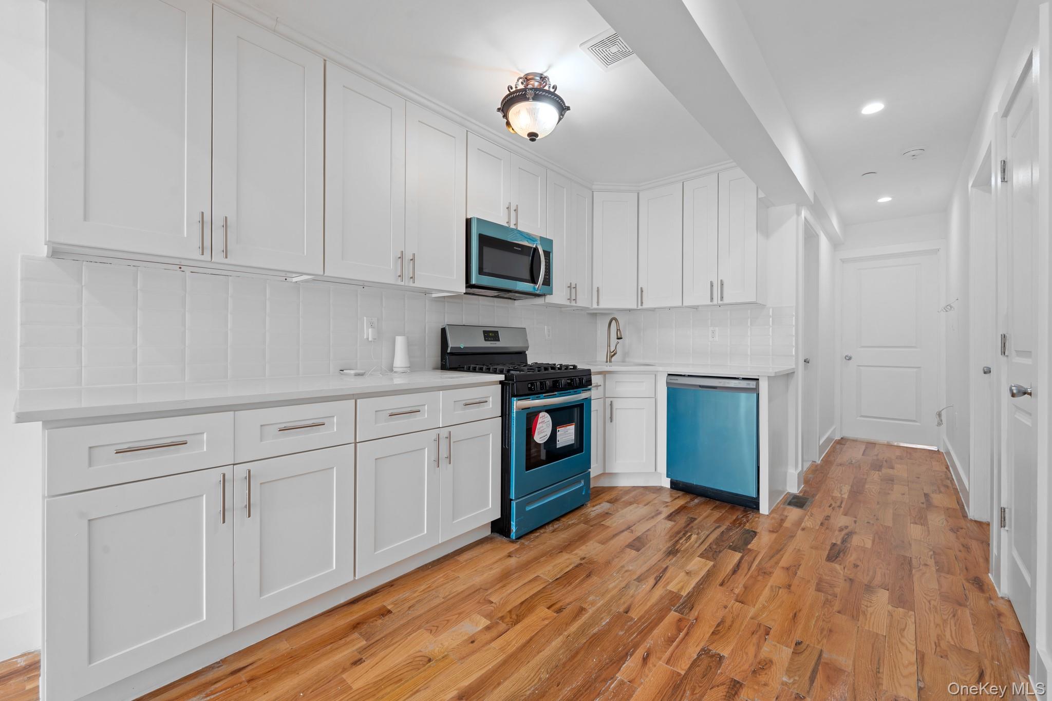 #14 photo, 174-41 125 Avenue, Rochdale , NY 11434