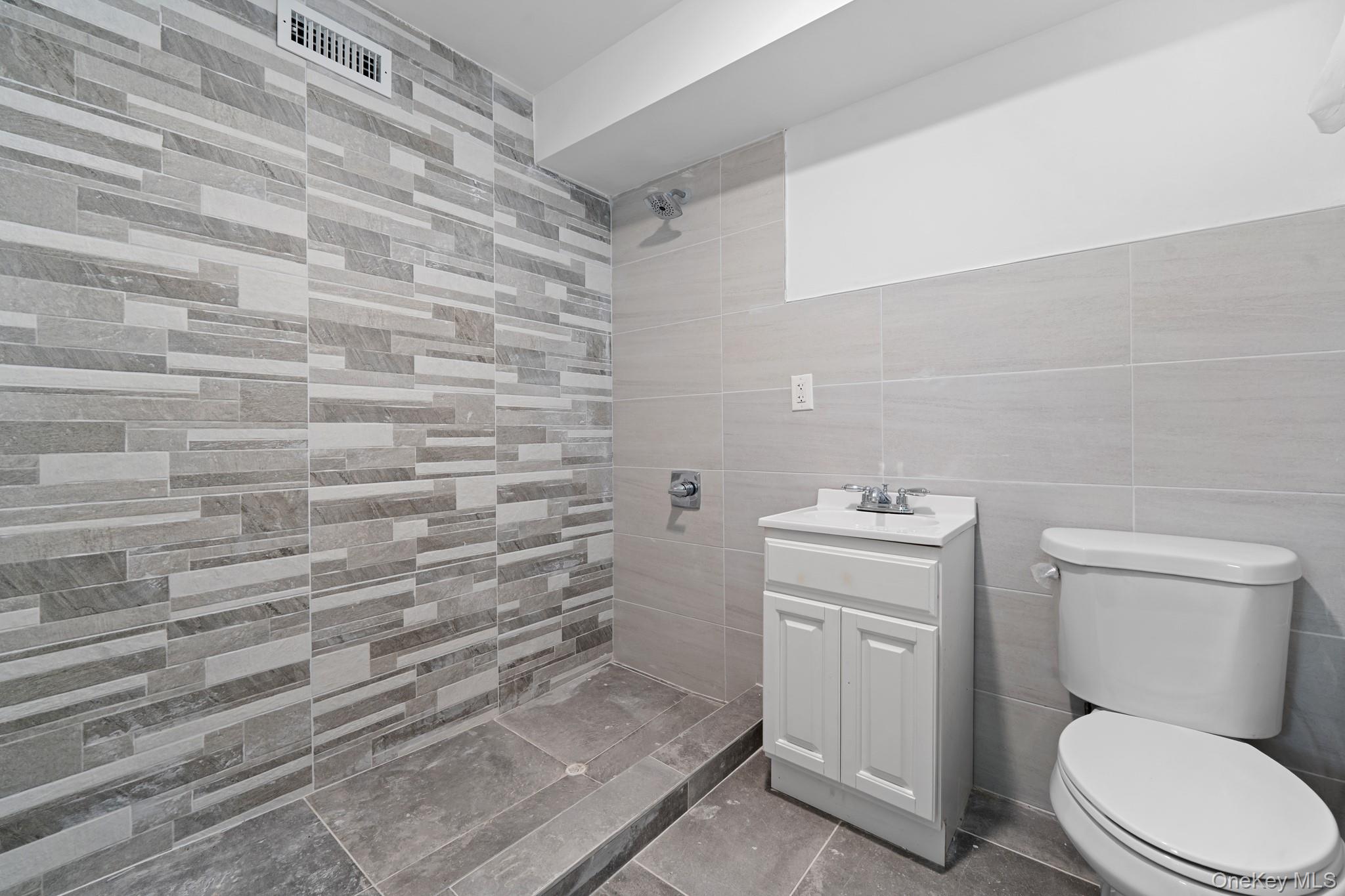 #17 photo, 174-41 125 Avenue, Rochdale , NY 11434