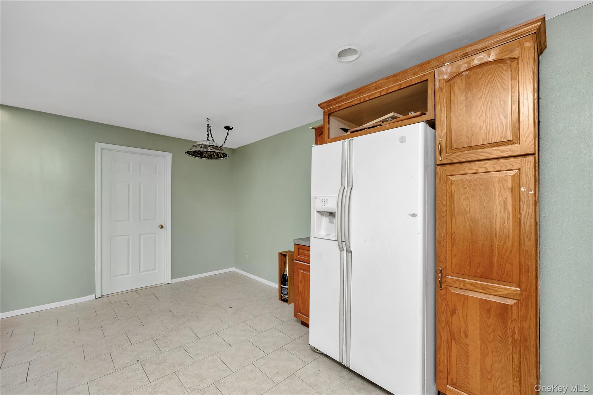 #14 photo, 15 N Butehorn Street, Bethpage , NY 11714