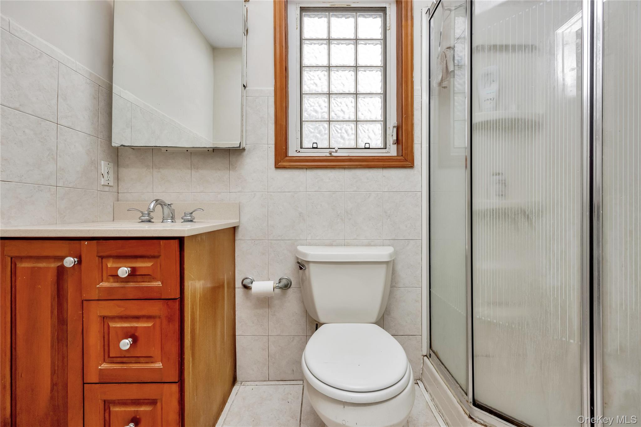 #17 photo, 15 N Butehorn Street, Bethpage , NY 11714