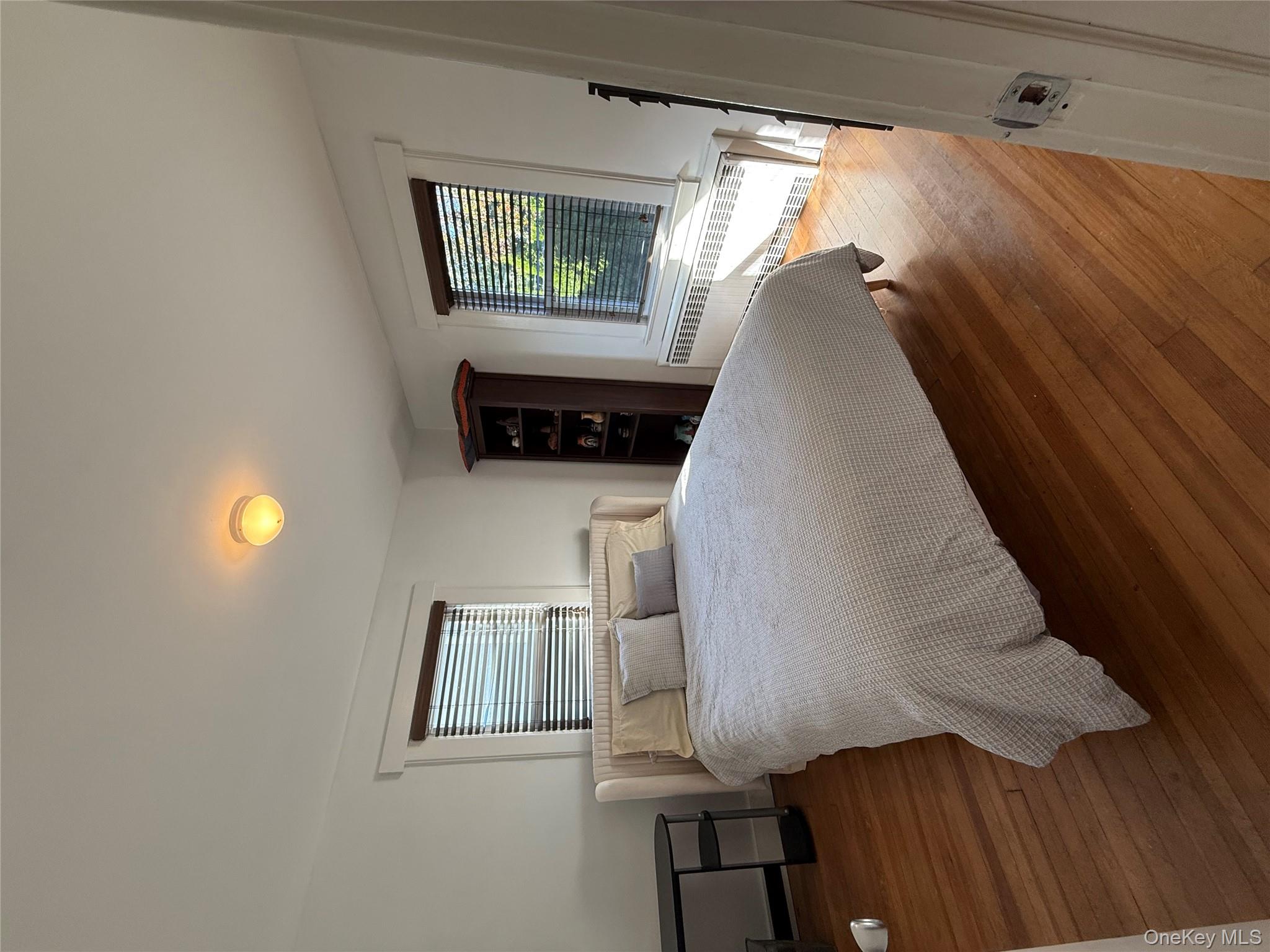 #16 photo, 25 School Street, Port Washington , NY 11050