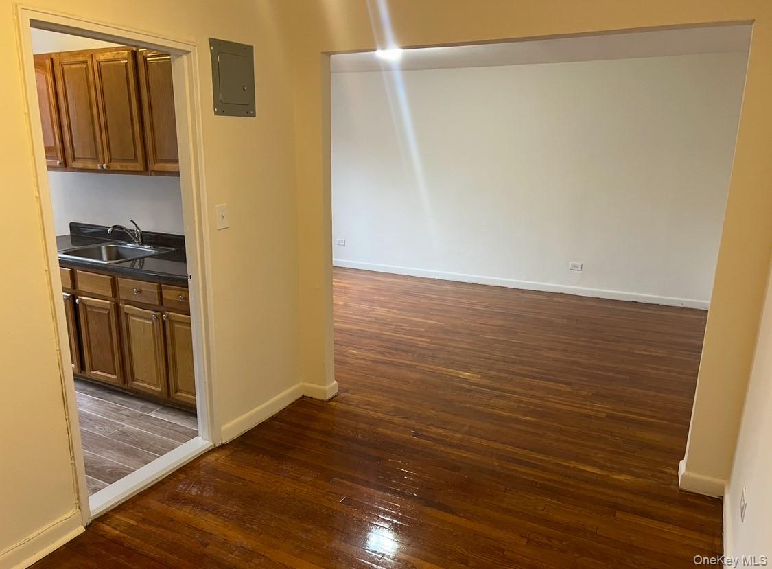 #11 photo, 89-20 55th Avenue, Elmhurst , NY 11373