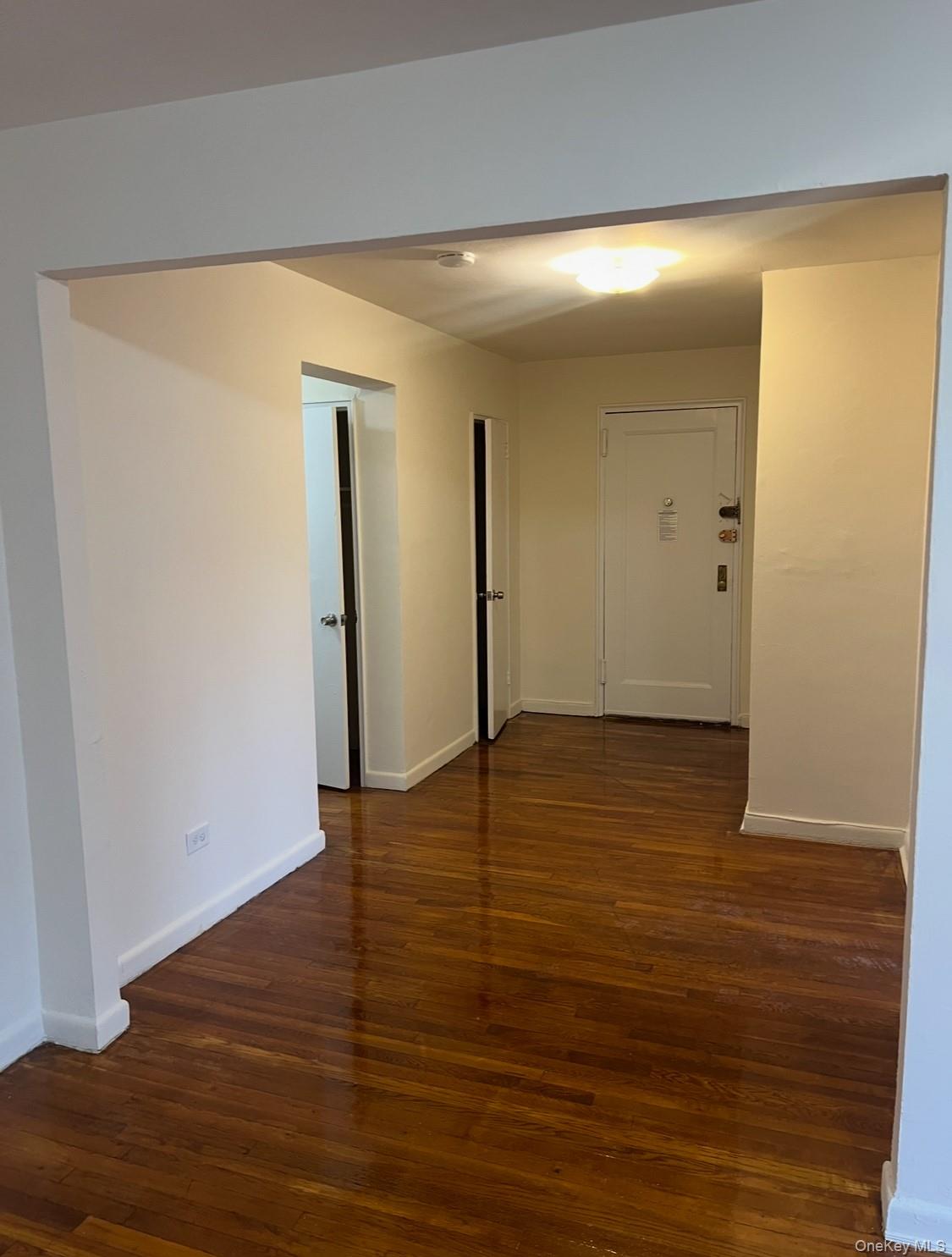 #20 photo, 89-20 55th Avenue, Elmhurst , NY 11373