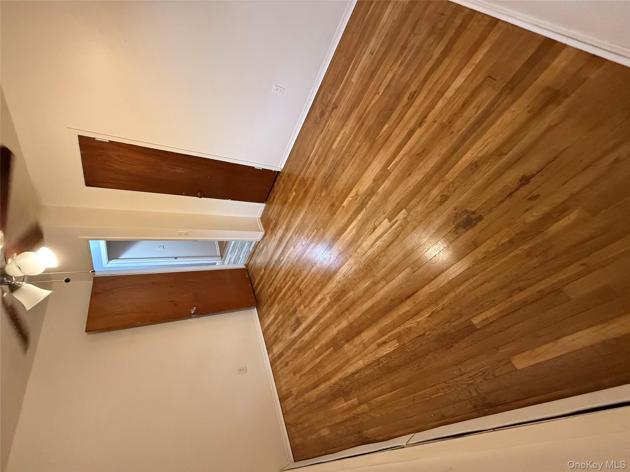 #4 photo, 472 Kirkman Avenue, Elmont , NY 11003