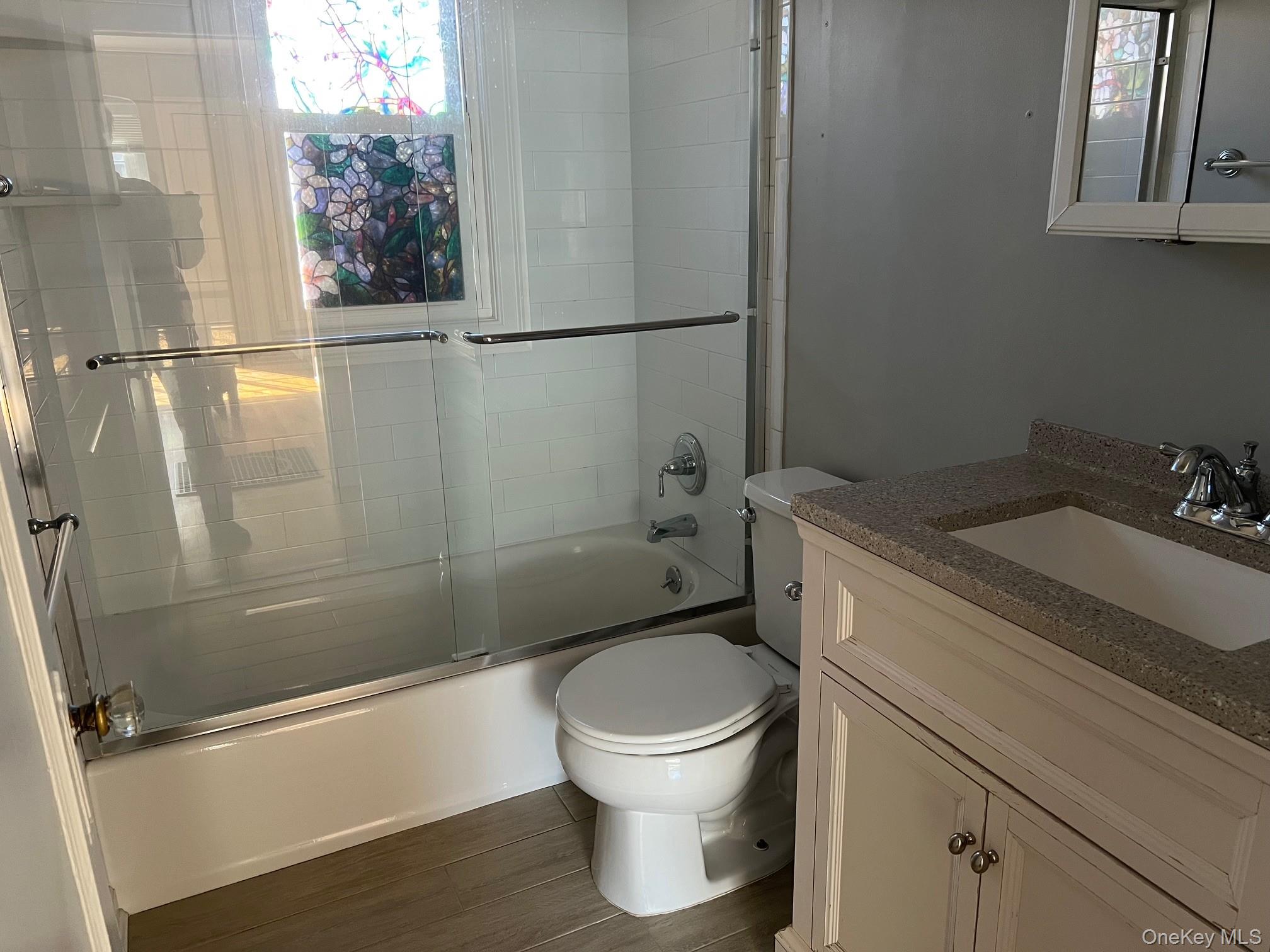 #12 photo, 100 Grant Street, Centerport , NY 11721