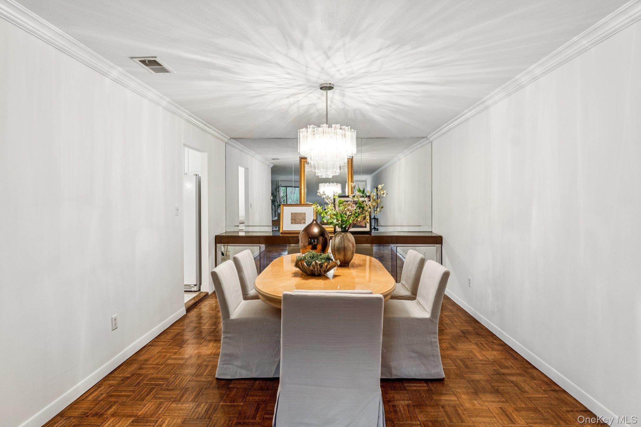 #8 photo, 96 Acorn Ponds Drive, Roslyn , NY 11576