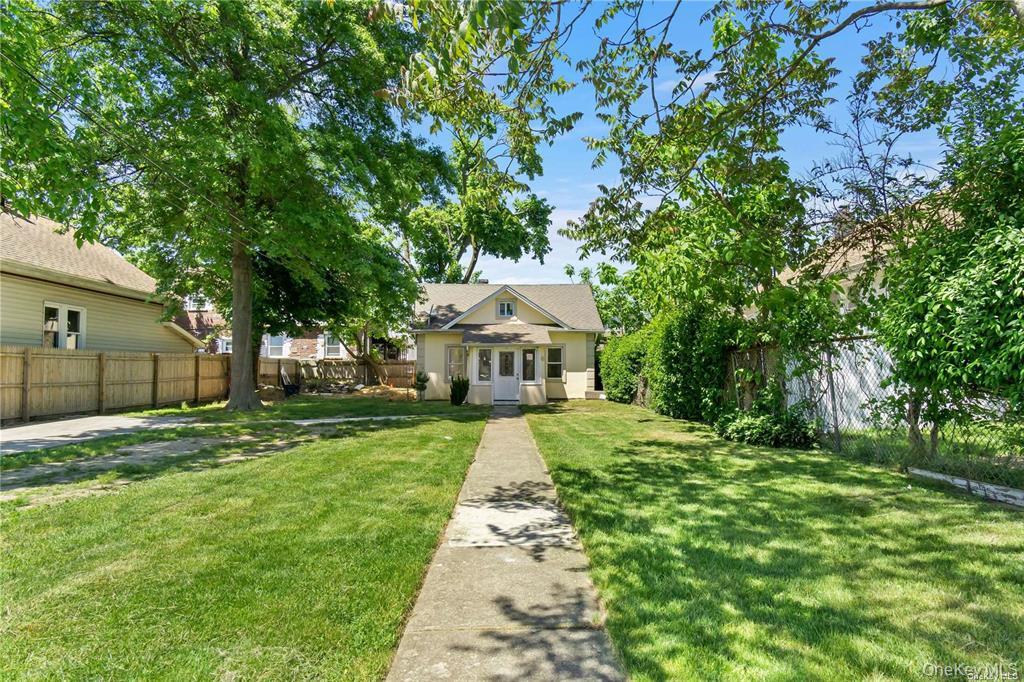 #5 photo, 45 Dehnhoff Avenue, Freeport , NY 11520