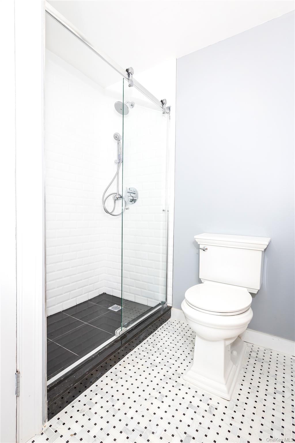 #6 photo, 594 W 152nd Street, New York (Manhattan) , NY 10031